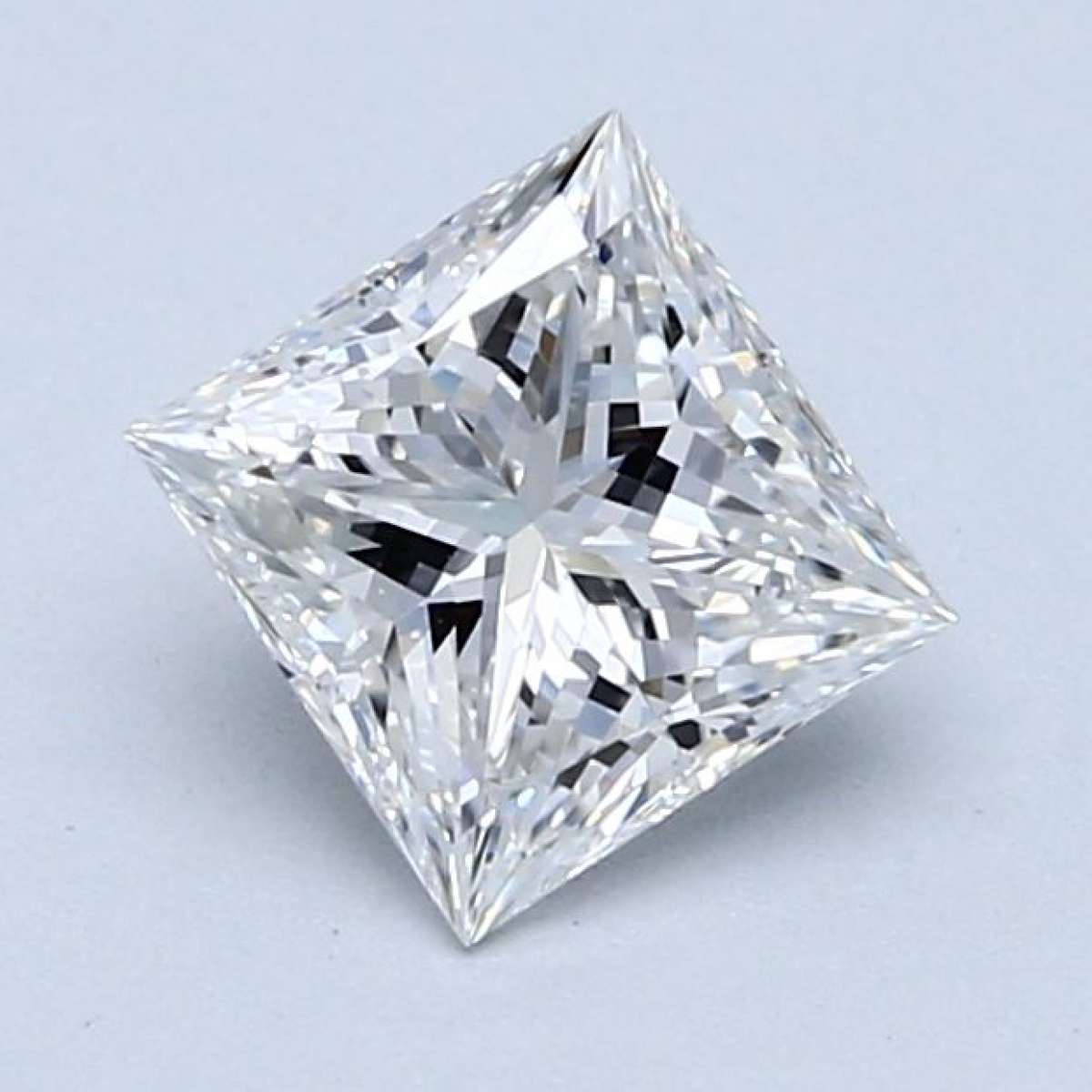 Certified Diamond GIA Carats 1.1 Color E Clarity VS1 - EX VG Fluorescence NON Brown No Green No Milky No EyeClean 100% Certified Diamond GIA Carats 1.1 Color E Clarity VS1 - EX VG Fluorescence NON Brown No Green No Milky No EyeClean 100%