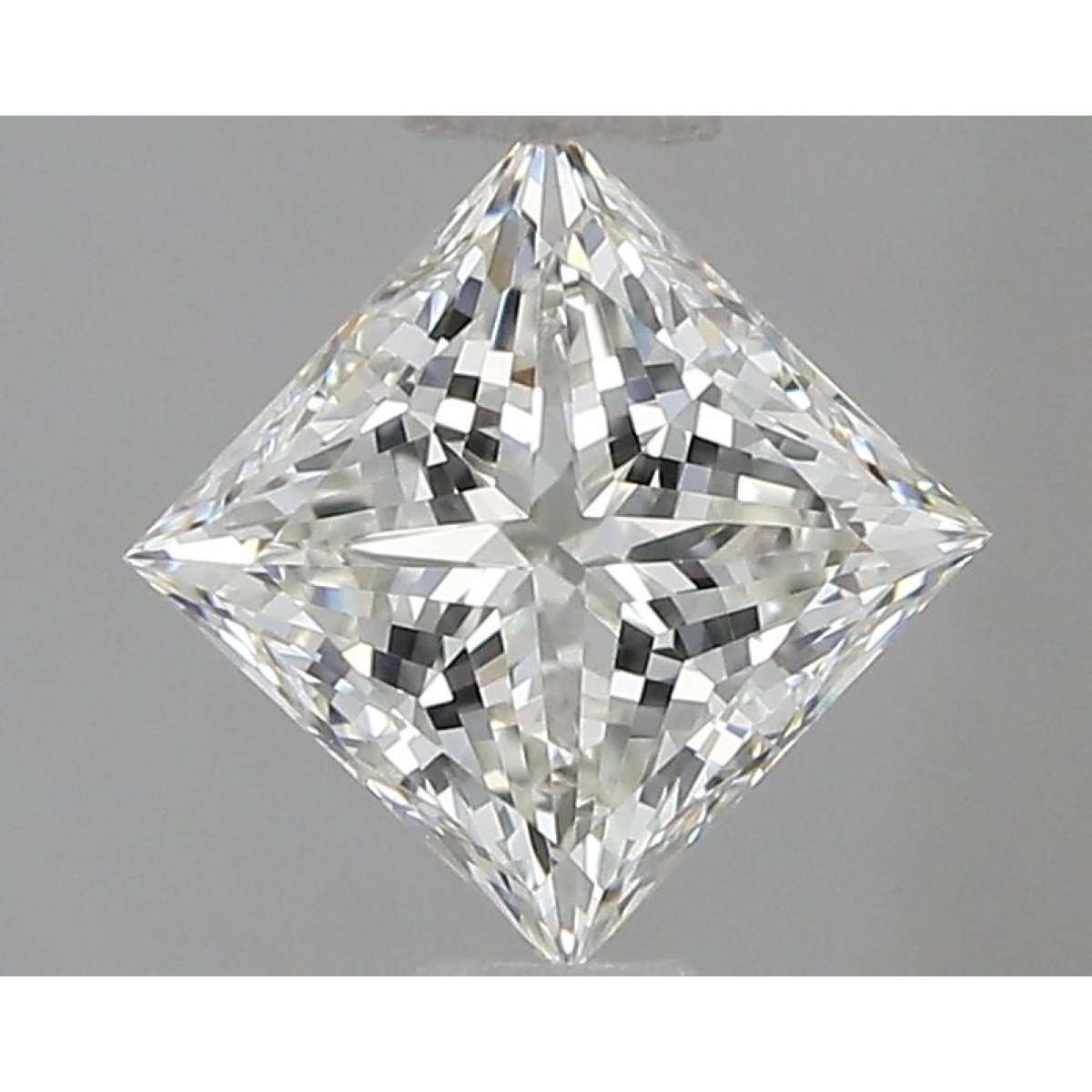 Certified Diamond IGI Carats 0.8 Color H Clarity VVS1 - VG VG Fluorescence NON Brown No Green No Milky No EyeClean 100% Certified Diamond IGI Carats 0.8 Color H Clarity VVS1 - VG VG Fluorescence NON Brown No Green No Milky No EyeClean 100%