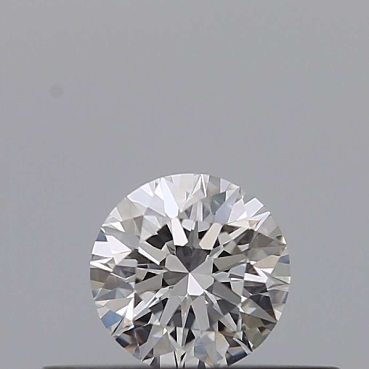 Diamante Certificato GIA Carati 0.23 Colore D Purezza VVS1 EX EX EX Fluorescenza NON Brown No Green No Milky No EyeClean 100% Diamante Certificato GIA Carati 0.23 Colore D Purezza VVS1 EX EX EX Fluorescenza NON Brown No Green No Milky No EyeClean 100%