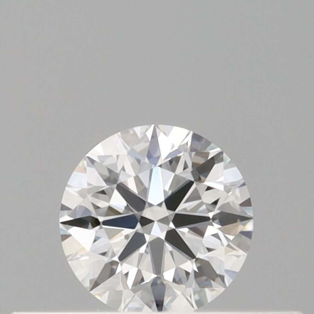 Certified Diamond GIA Carats 0.23 Color E Clarity VVS1 EX EX EX Fluorescence NON Brown No Green No Milky No EyeClean 100% Certified Diamond GIA Carats 0.23 Color E Clarity VVS1 EX EX EX Fluorescence NON Brown No Green No Milky No EyeClean 100%