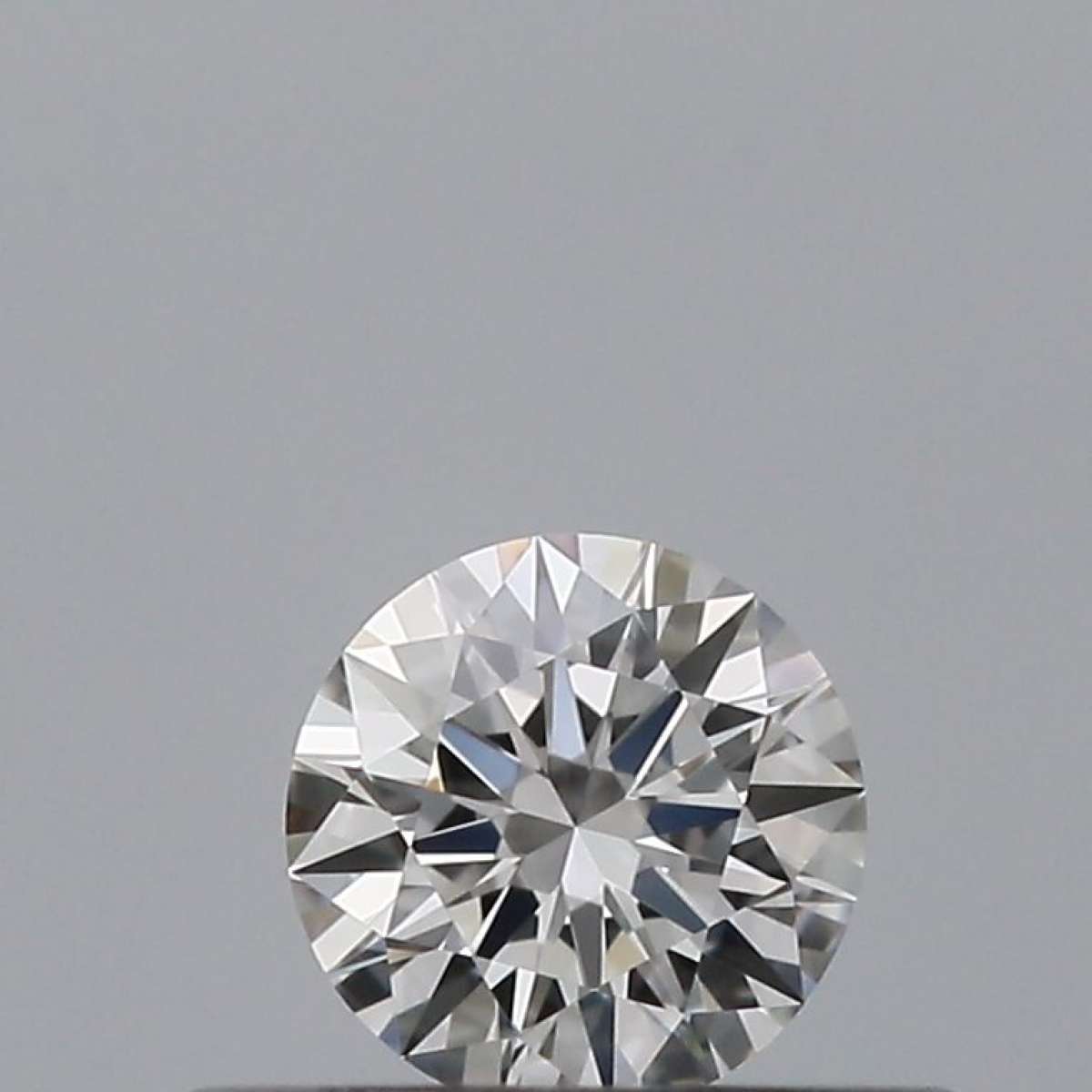 Diamante Certificato GIA Carati 0.23 Colore D Purezza VVS1 EX EX EX Fluorescenza NON Brown No Green No Milky No EyeClean 100% Diamante Certificato GIA Carati 0.23 Colore D Purezza VVS1 EX EX EX Fluorescenza NON Brown No Green No Milky No EyeClean 100%