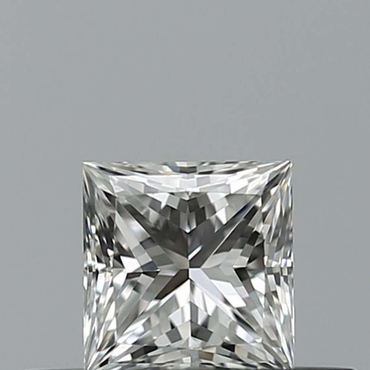 Certified Diamond GIA Carats 0.3 Color F Clarity IF  -  EX  VG Fluorescence NON Brown No Milky No EyeClean 100%