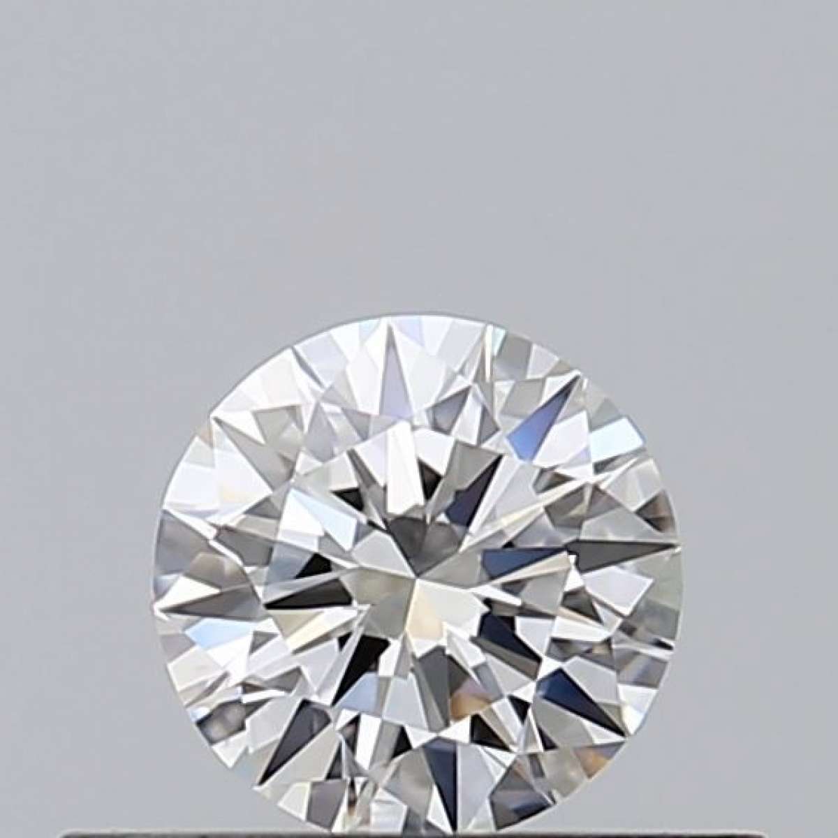 Certified Diamond GIA Carats 0.31 Color E Clarity VS2 EX VG EX Fluorescence NON Brown No Green No Milky No EyeClean 100% Certified Diamond GIA Carats 0.31 Color E Clarity VS2 EX VG EX Fluorescence NON Brown No Green No Milky No EyeClean 100%