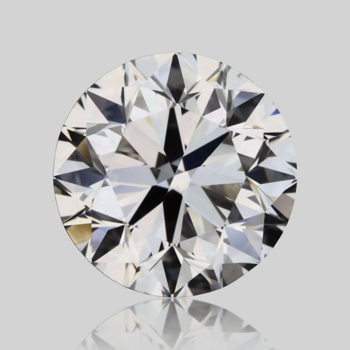 Certified Diamond GIA Carats 1.0 Color G Clarity VS2  VG  EX  VG Fluorescence NON Brown No Green No Milky No EyeClean 100%