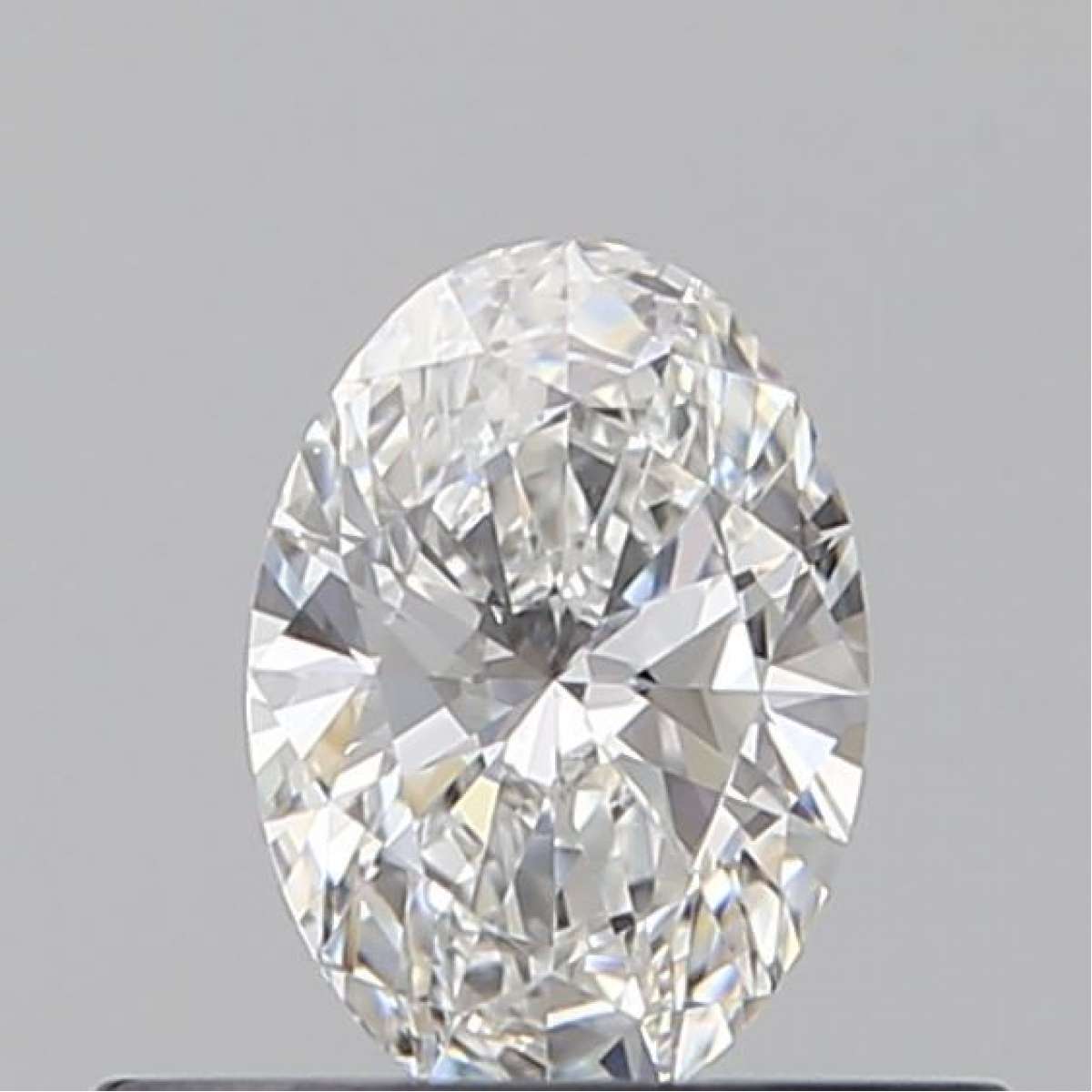 Diamante Certificato GIA Carati 0.31 Colore F Purezza VS2  -  EX  VG Fluorescenza NON Brown No Green No Milky No EyeClean 100%