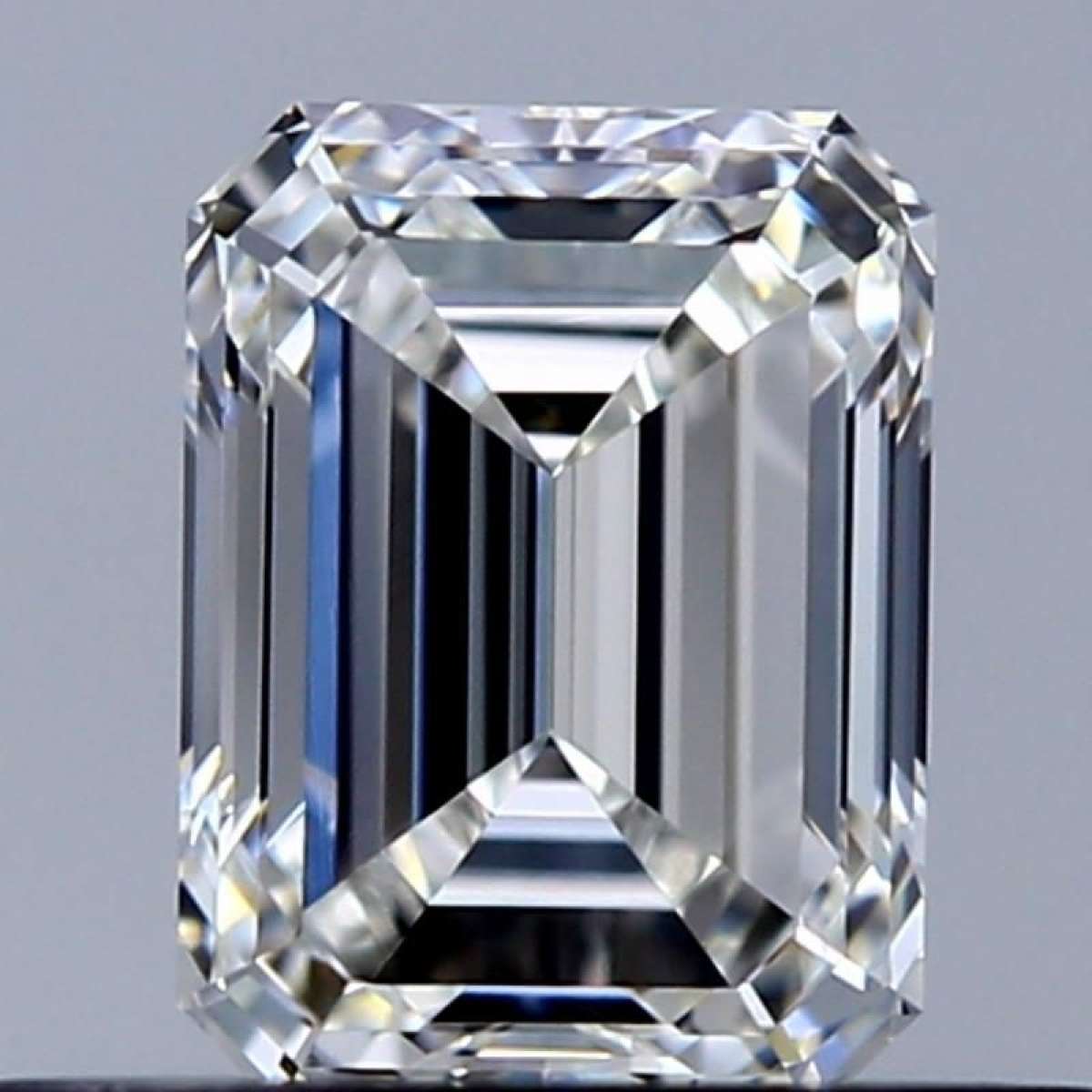 Certified Diamond GIA Carats 0.5 Color G Clarity VS1 - VG VG Fluorescence NON Brown No Green No Milky No EyeClean 100% Certified Diamond GIA Carats 0.5 Color G Clarity VS1 - VG VG Fluorescence NON Brown No Green No Milky No EyeClean 100%