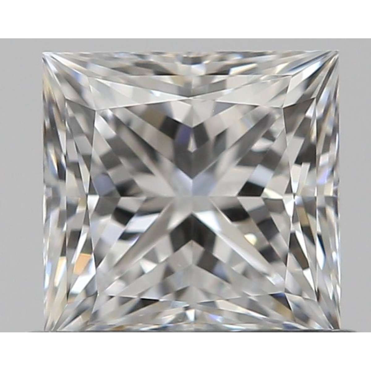 Certified Diamond GIA Carats 0.63 Color E Clarity VVS2 - EX EX Fluorescence FNT Brown No Green No Milky No EyeClean 100% Certified Diamond GIA Carats 0.63 Color E Clarity VVS2 - EX EX Fluorescence FNT Brown No Green No Milky No EyeClean 100%
