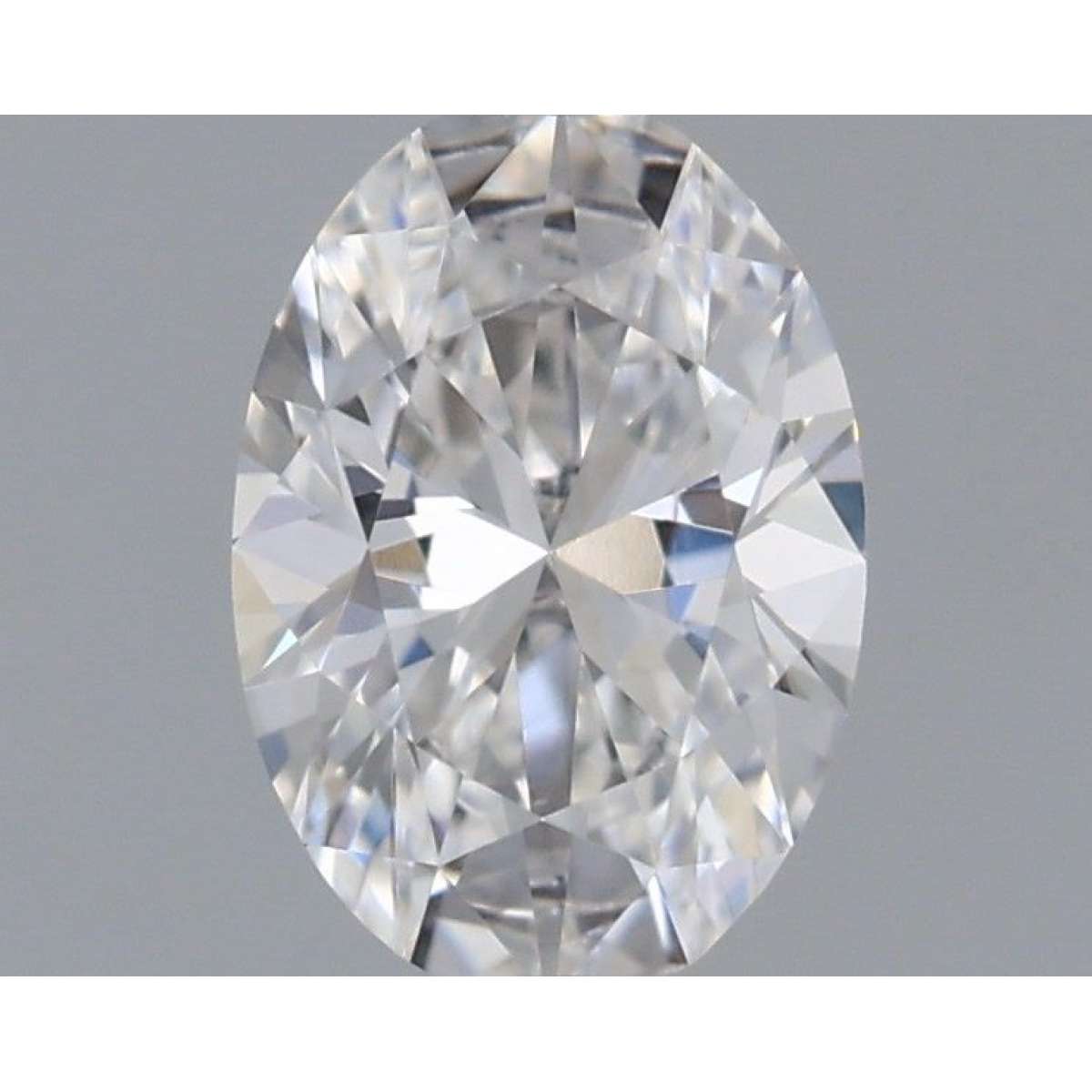 Diamante Certificato GIA Carati 0.32 Colore E Purezza VVS2 - EX VG Fluorescenza NON Brown No Green No Milky No EyeClean 100% Diamante Certificato GIA Carati 0.32 Colore E Purezza VVS2 - EX VG Fluorescenza NON Brown No Green No Milky No EyeClean 100%