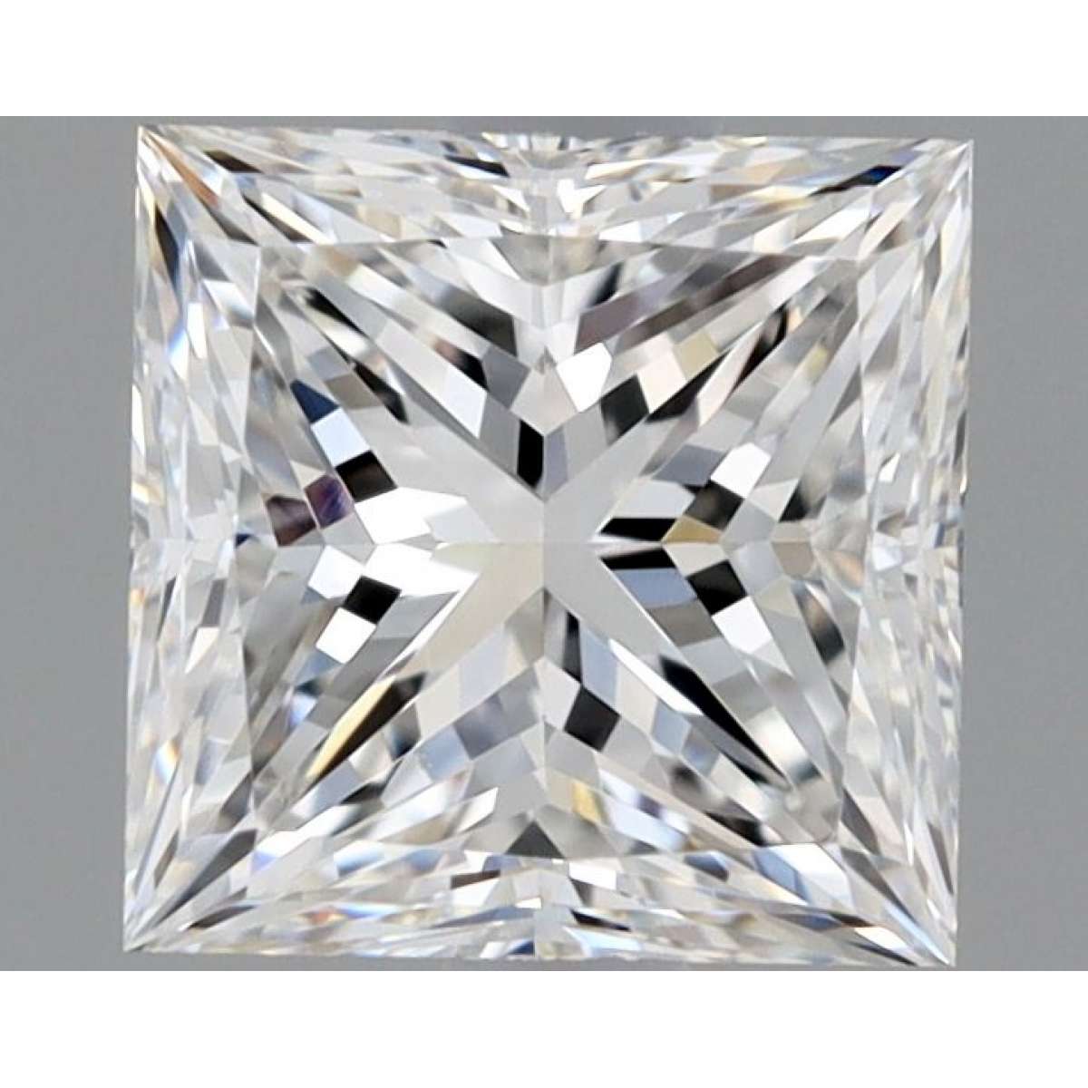 Diamante Certificato GIA Carati 0.7 Colore E Purezza VS2  -  EX  VG Fluorescenza NON Brown No Green No Milky No EyeClean 100%