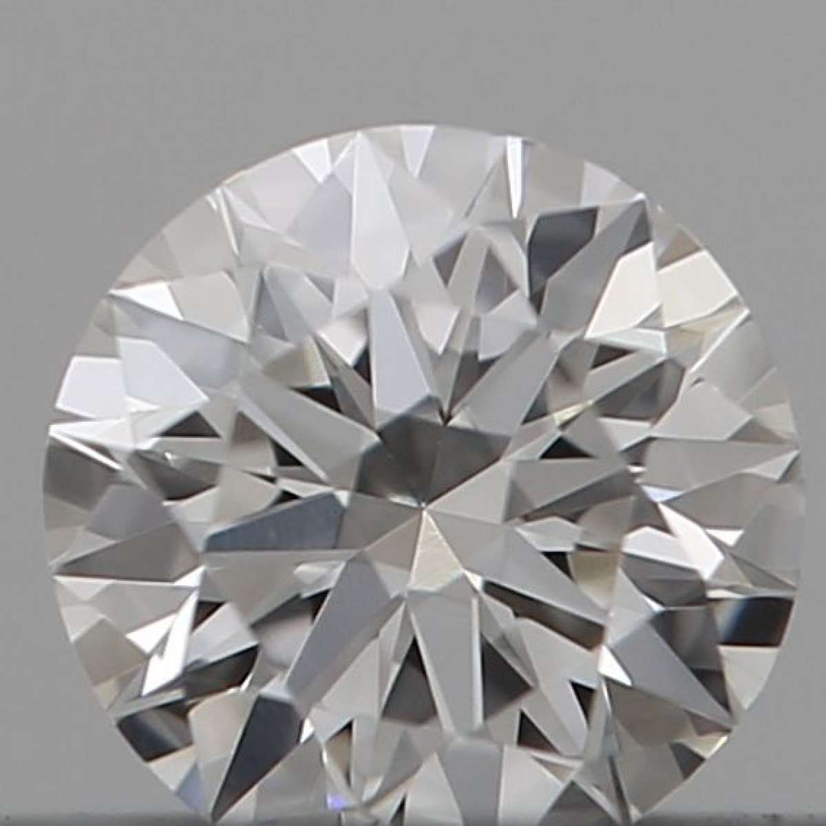 Diamante Certificato GIA Carati 0.18 Colore H Purezza VS1 EX EX EX Fluorescenza FNT Brown No Green No Milky No EyeClean 100% Diamante Certificato GIA Carati 0.18 Colore H Purezza VS1 EX EX EX Fluorescenza FNT Brown No Green No Milky No EyeClean 100%