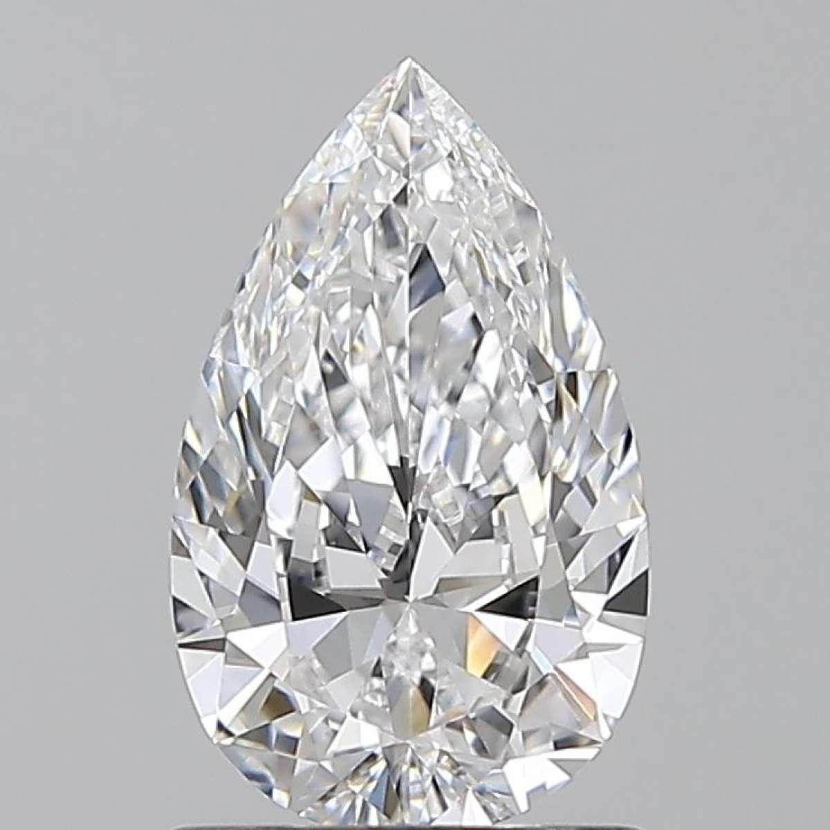 Diamante Certificato GIA Carati 1.11 Colore D Purezza VVS1  -  EX  EX Fluorescenza NON Brown No Green No Milky No EyeClean 100%