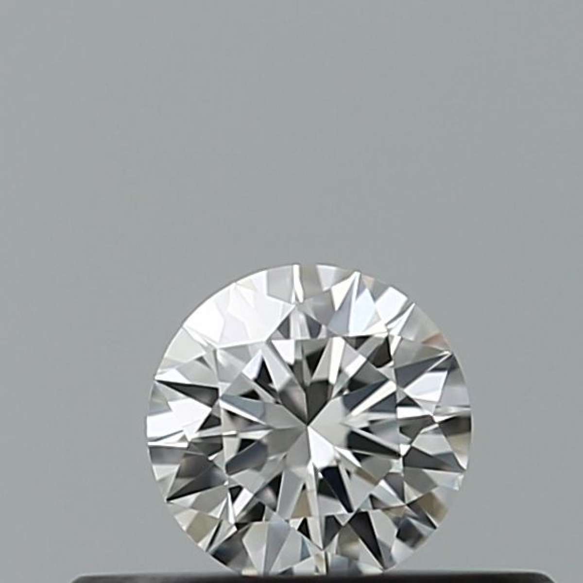 Certified Diamond IGI Carats 0.18 Color F Clarity IF EX EX EX Fluorescence NON Brown No Milky No EyeClean 100% Certified Diamond IGI Carats 0.18 Color F Clarity IF EX EX EX Fluorescence NON Brown No Milky No EyeClean 100%
