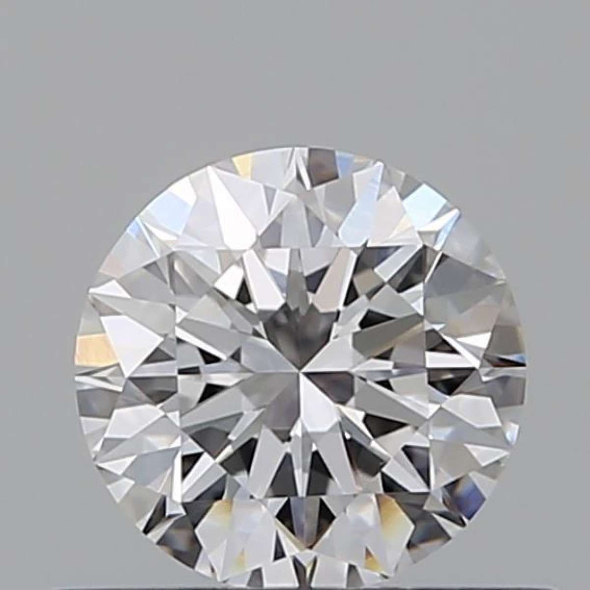 Certified Diamond GIA Carats 0.5 Color E Clarity VS1 EX VG EX Fluorescence NON Brown No Green No Milky No EyeClean 100% Certified Diamond GIA Carats 0.5 Color E Clarity VS1 EX VG EX Fluorescence NON Brown No Green No Milky No EyeClean 100%