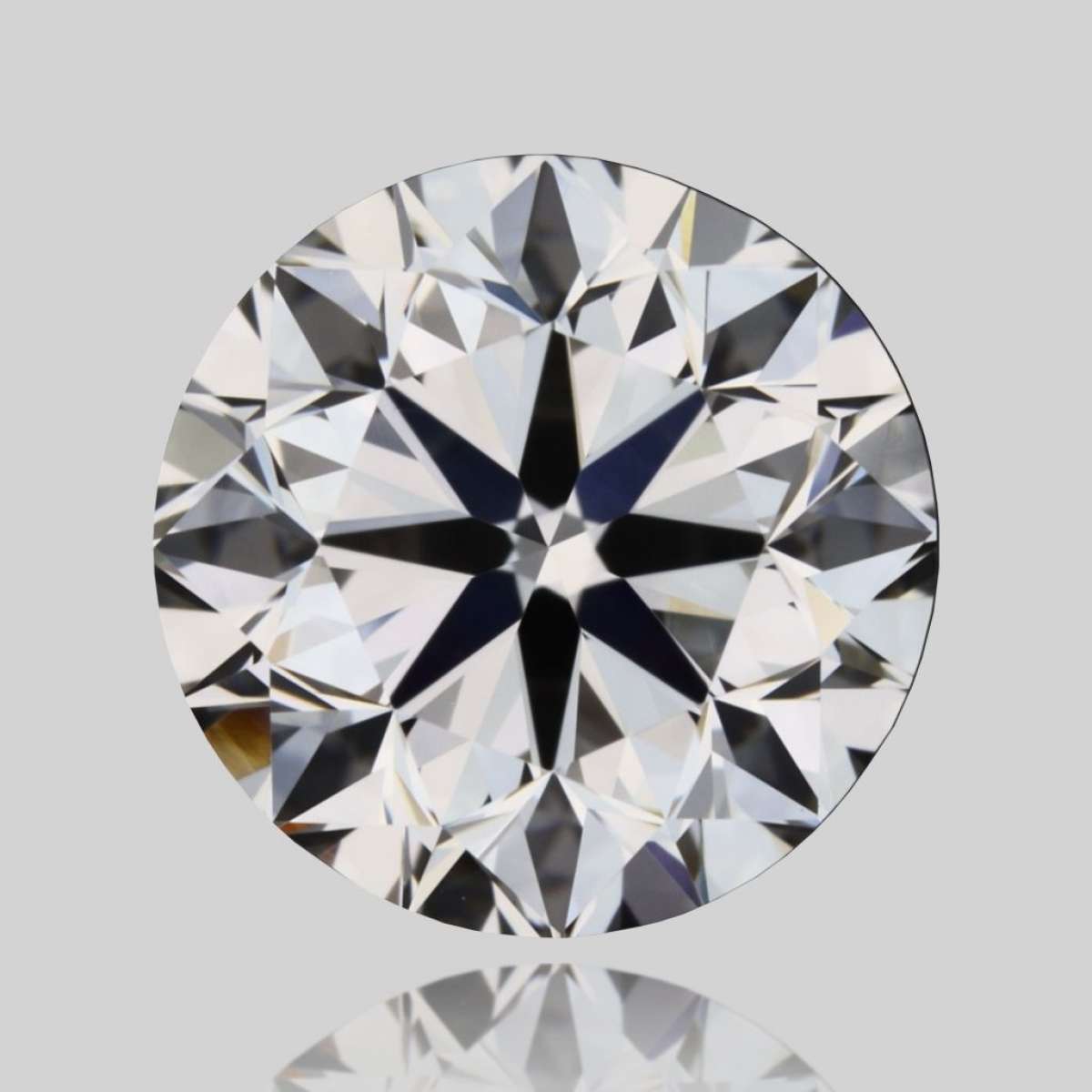Certified Diamond GIA Carats 0.9 Color H Clarity VVS2 VG EX VG Fluorescence NON Brown No Green No Milky No EyeClean 100% Certified Diamond GIA Carats 0.9 Color H Clarity VVS2 VG EX VG Fluorescence NON Brown No Green No Milky No EyeClean 100%