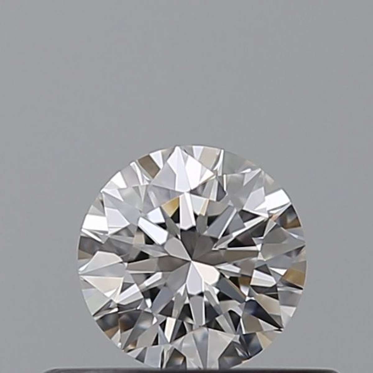 Diamante Certificato GIA Carati 0.27 Colore D Purezza VVS2 EX EX EX Fluorescenza NON Brown No Green No Milky No EyeClean 100% Diamante Certificato GIA Carati 0.27 Colore D Purezza VVS2 EX EX EX Fluorescenza NON Brown No Green No Milky No EyeClean 100%