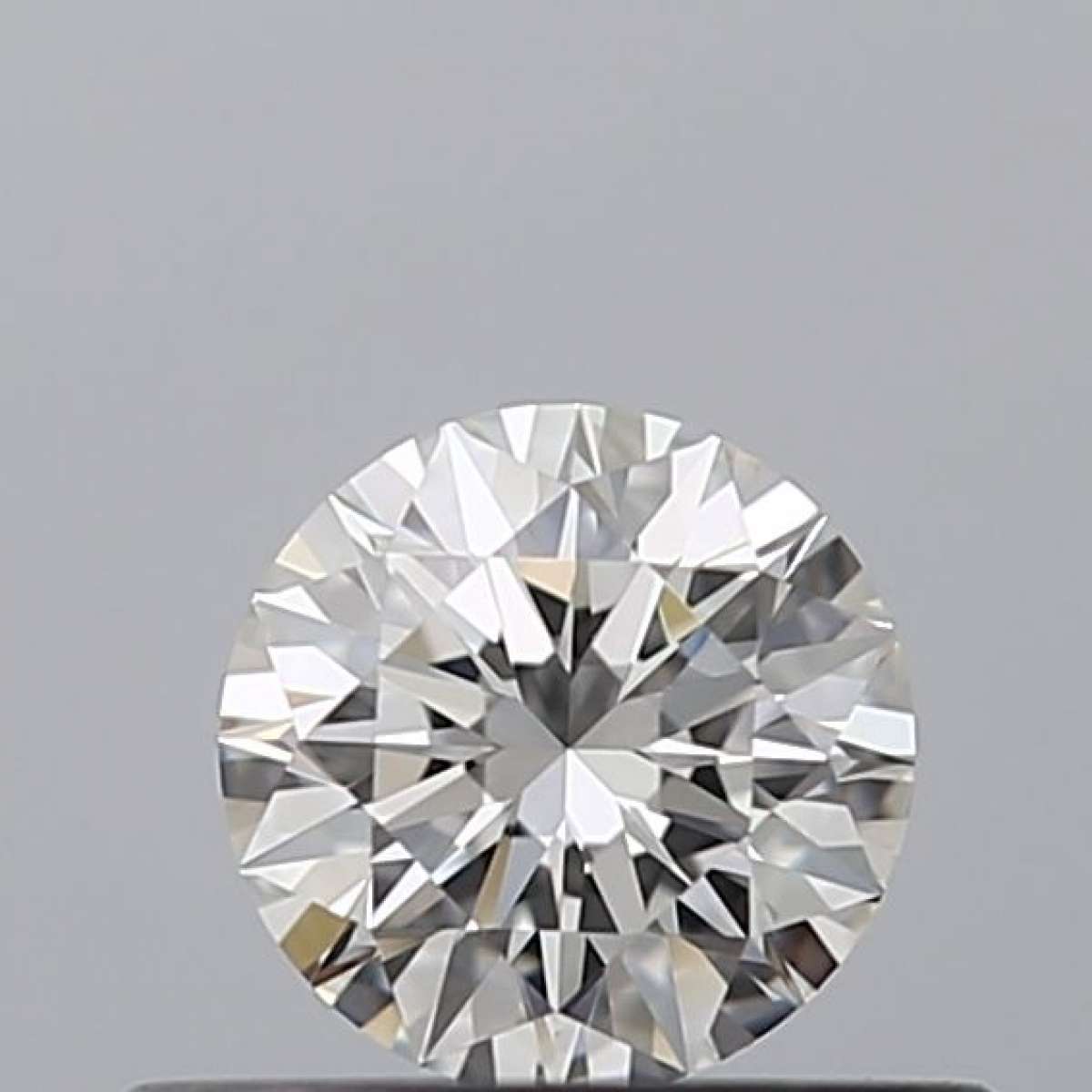 Certified Diamond GIA Carats 0.3 Color F Clarity VS2  EX  VG  EX Fluorescence NON Brown No Milky No EyeClean 100%