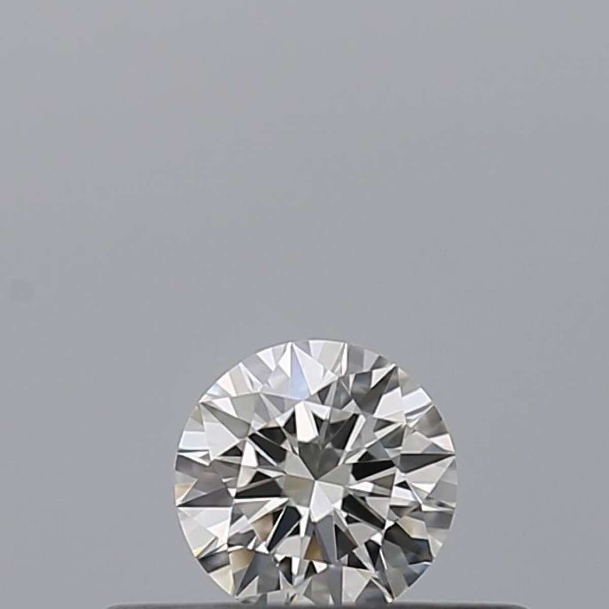 Diamante Certificato GIA Carati 0.18 Colore G Purezza VVS1 EX EX EX Fluorescenza FNT Brown No Milky No EyeClean 100% Diamante Certificato GIA Carati 0.18 Colore G Purezza VVS1 EX EX EX Fluorescenza FNT Brown No Milky No EyeClean 100%