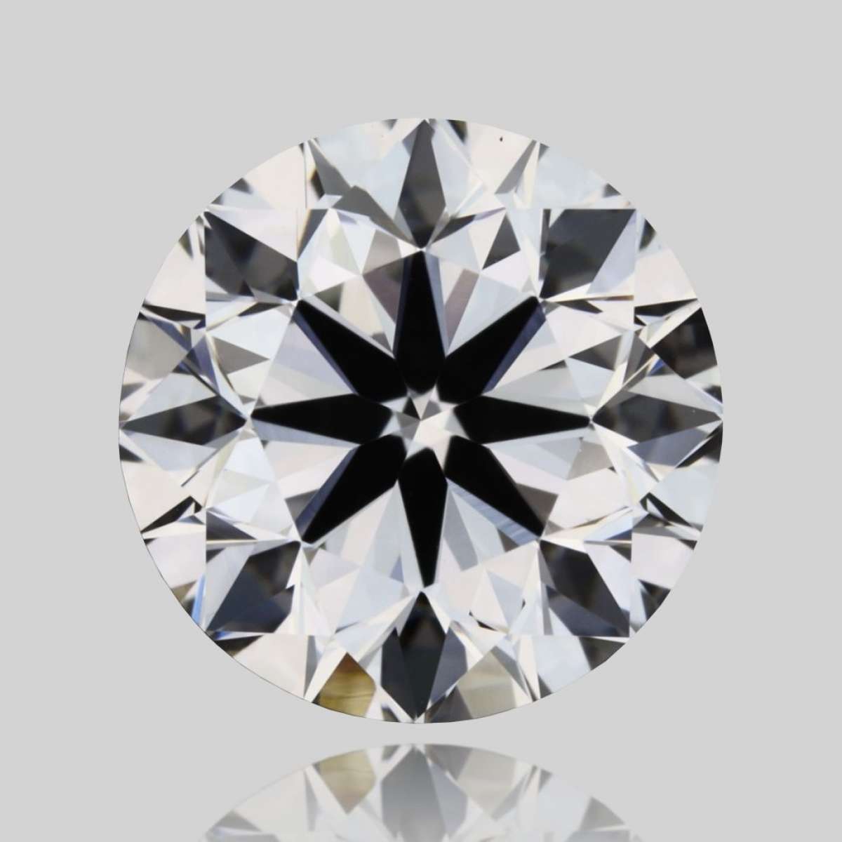 Certified Diamond GIA Carats 1.01 Color G Clarity VVS2 VG EX EX Fluorescence NON Brown No Green No Milky No EyeClean 100% Certified Diamond GIA Carats 1.01 Color G Clarity VVS2 VG EX EX Fluorescence NON Brown No Green No Milky No EyeClean 100%