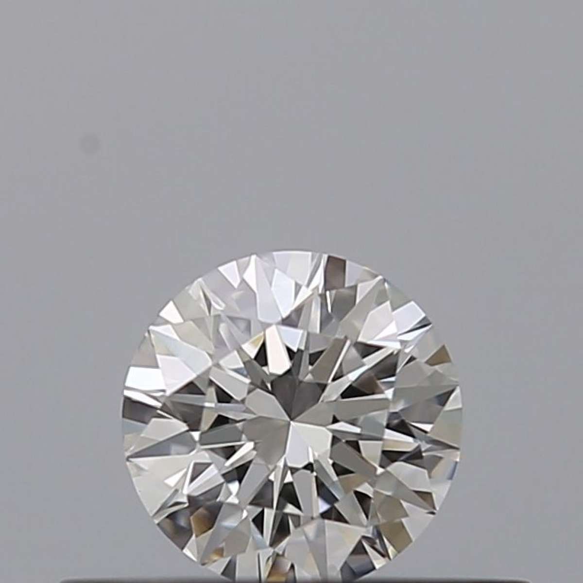 Diamante Certificato GIA Carati 0.28 Colore E Purezza VVS2 EX EX EX Fluorescenza NON Brown No Green No Milky No EyeClean 100% Diamante Certificato GIA Carati 0.28 Colore E Purezza VVS2 EX EX EX Fluorescenza NON Brown No Green No Milky No EyeClean 100%