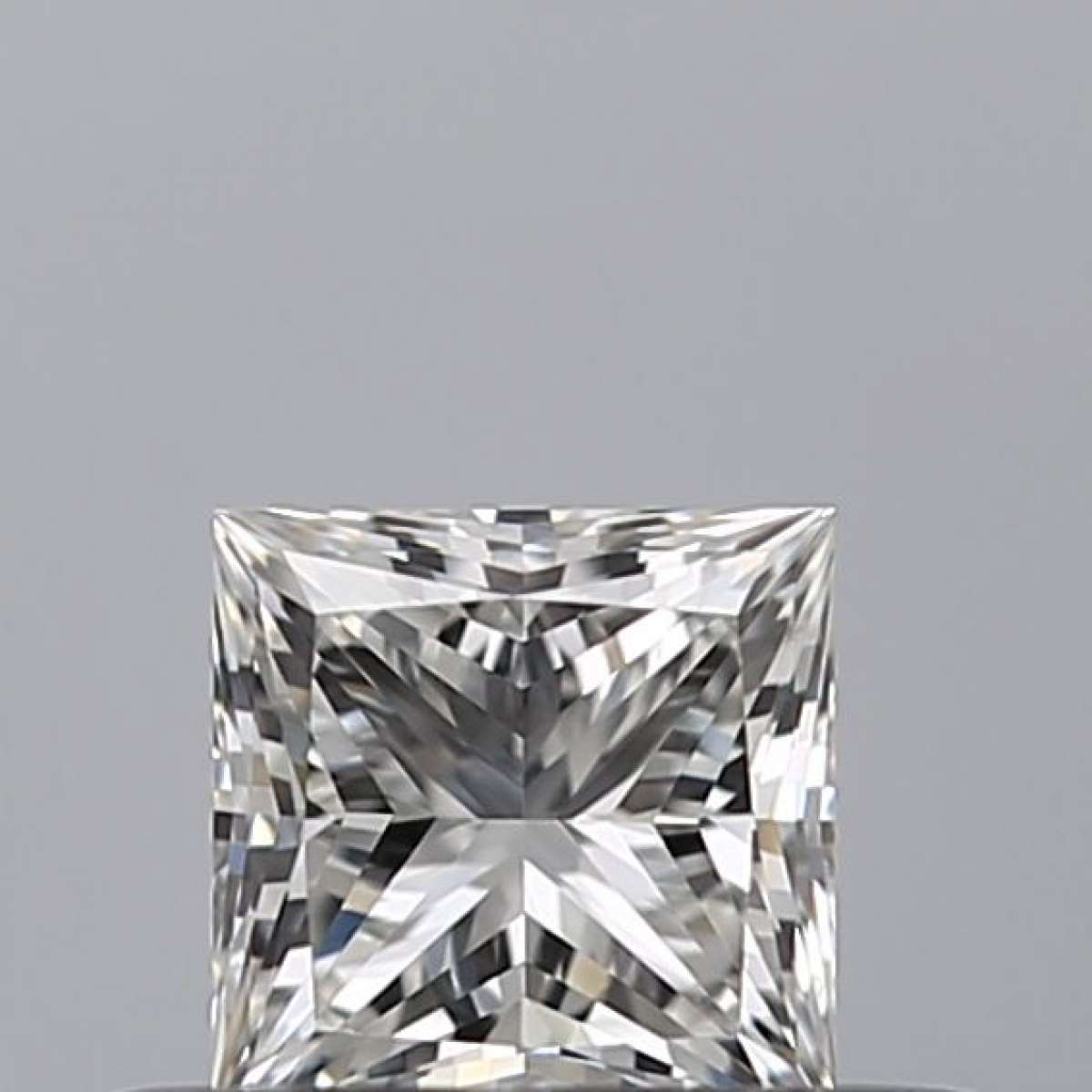 Certified Diamond GIA Carats 0.33 Color F Clarity IF - EX VG Fluorescence NON Brown No Milky No EyeClean 100% Certified Diamond GIA Carats 0.33 Color F Clarity IF - EX VG Fluorescence NON Brown No Milky No EyeClean 100%