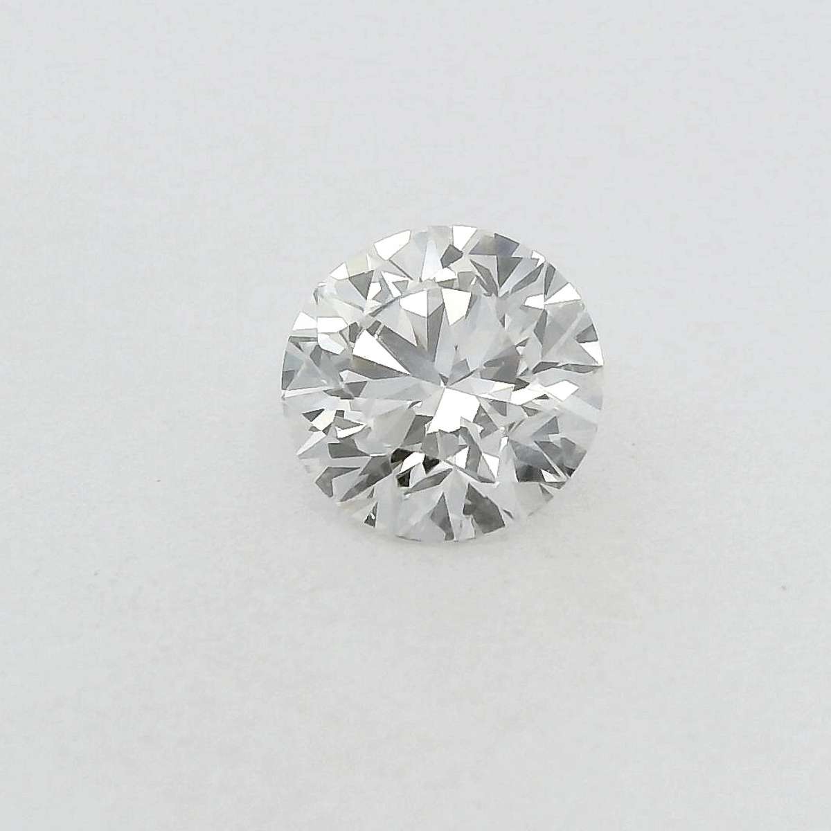 Diamante Certificato IGI Carati 0.5 Colore G Purezza VVS1  EX  EX  EX Fluorescenza NON Brown No Green No Milky No EyeClean 100% Diamante Certificato IGI Carati 0.5 Colore G Purezza VVS1  EX  EX  EX Fluorescenza NON Brown No Green No Milky No EyeClean 100%