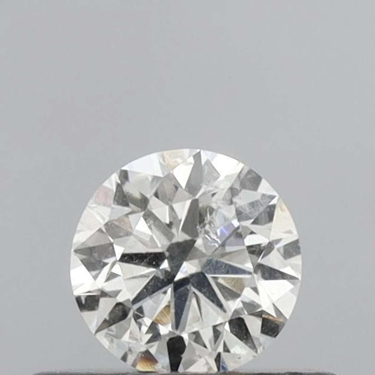 Certified Diamond IGI Carats 0.3 Color H Clarity SI2  EX  VG  VG Fluorescence FNT Brown No Green No Milky No EyeClean 100%