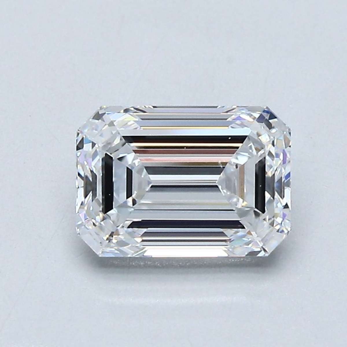 Certified Diamond GIA Carats 1.5 Color D Clarity VS1  -  EX  VG Fluorescence NON Brown No Green No Milky No EyeClean 100%