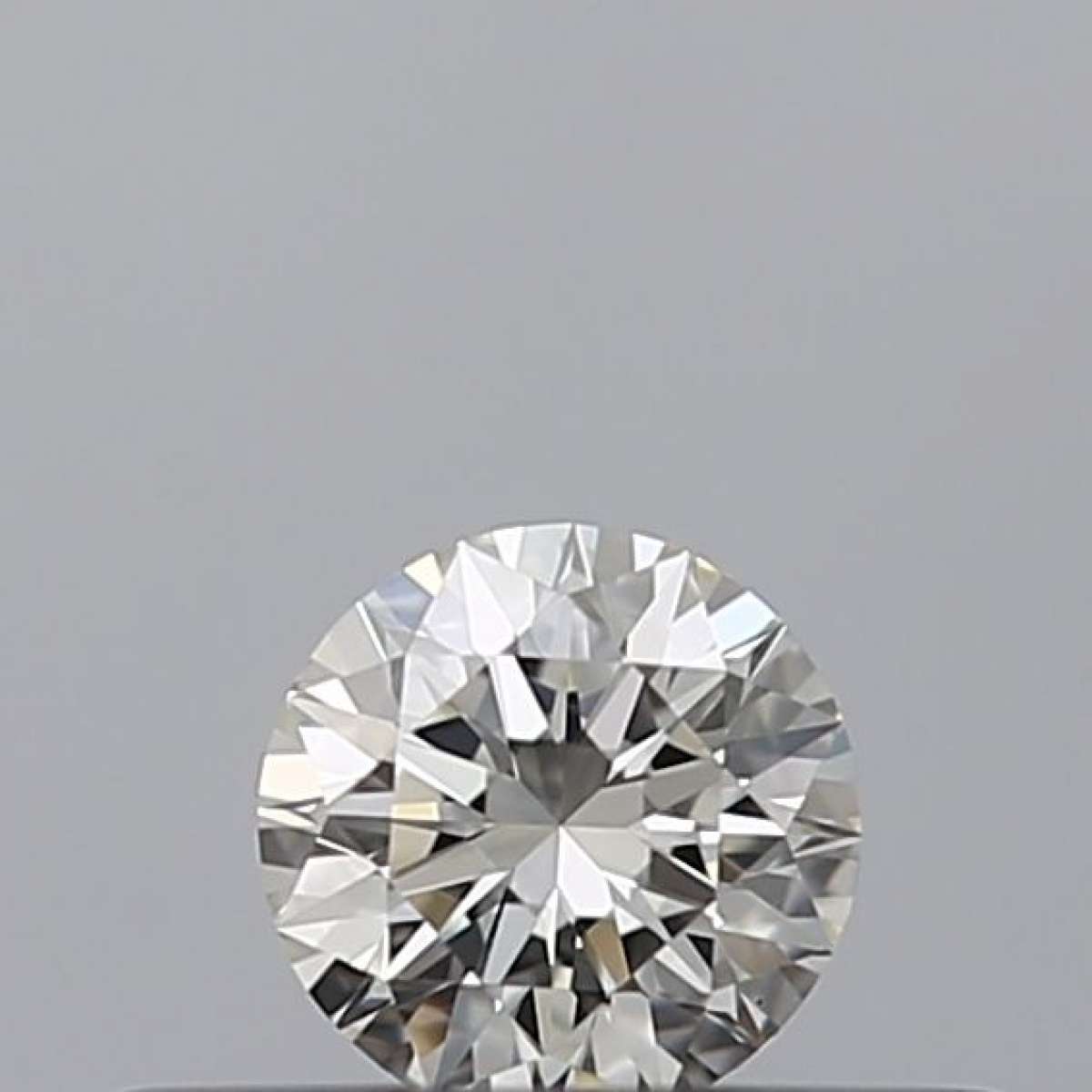 Certified Diamond IGI Carats 0.18 Color G Clarity VS1  EX  EX  EX Fluorescence NON Brown No Milky No EyeClean 100%