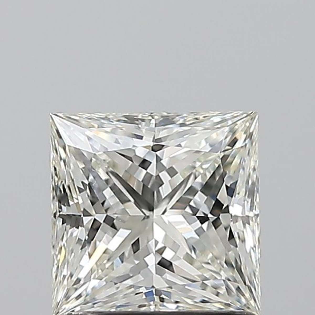 Certified Diamond IGI Carats 1.2 Color H Clarity VS2 - EX EX Fluorescence NON Brown No Green No Milky No EyeClean 100% Certified Diamond IGI Carats 1.2 Color H Clarity VS2 - EX EX Fluorescence NON Brown No Green No Milky No EyeClean 100%