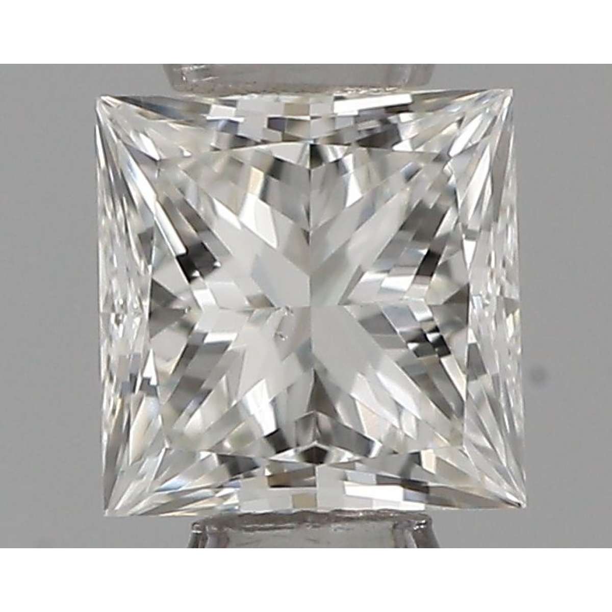Certified Diamond IGI Carats 0.3 Color G Clarity VS2 - EX VG Fluorescence NON Brown No Green No Milky No EyeClean 100% Certified Diamond IGI Carats 0.3 Color G Clarity VS2 - EX VG Fluorescence NON Brown No Green No Milky No EyeClean 100%