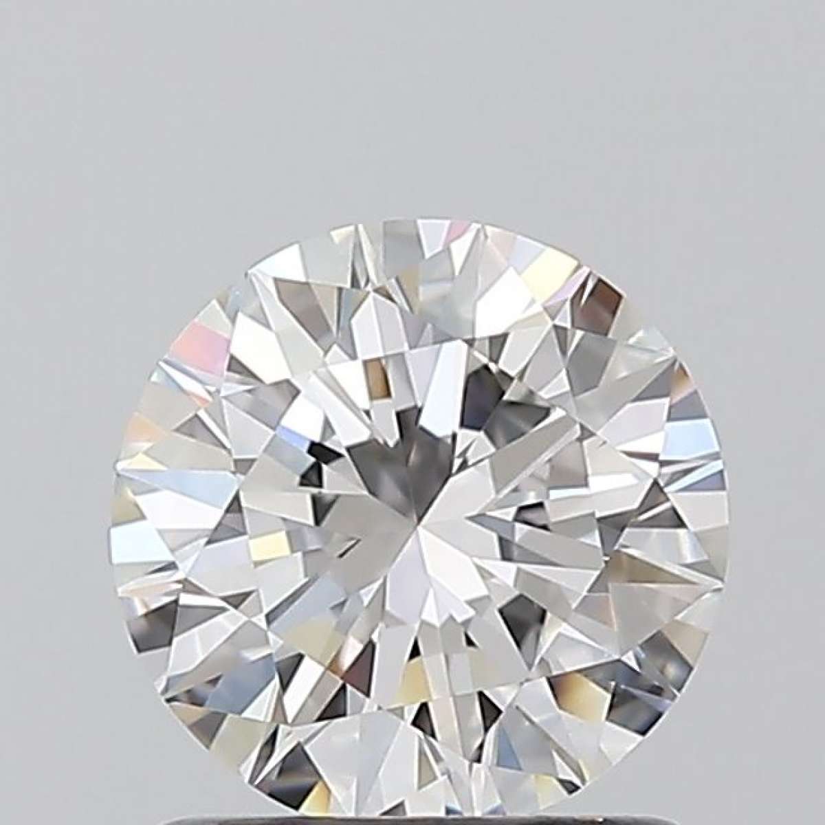 Certified Diamond GIA Carats 1.0 Color E Clarity VS1 EX EX EX Fluorescence NON Brown No Green No Milky No EyeClean 100% Certified Diamond GIA Carats 1.0 Color E Clarity VS1 EX EX EX Fluorescence NON Brown No Green No Milky No EyeClean 100%