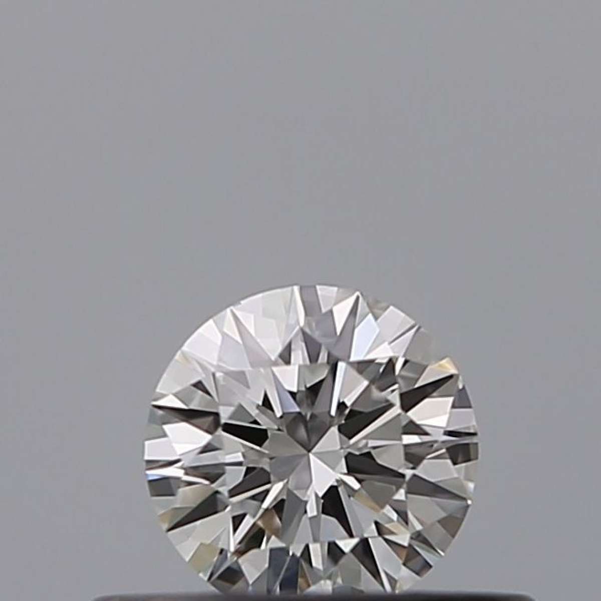 Certified Diamond GIA Carats 0.26 Color E Clarity VVS1  EX  EX  EX Fluorescence NON Brown No Green No Milky No EyeClean 100%