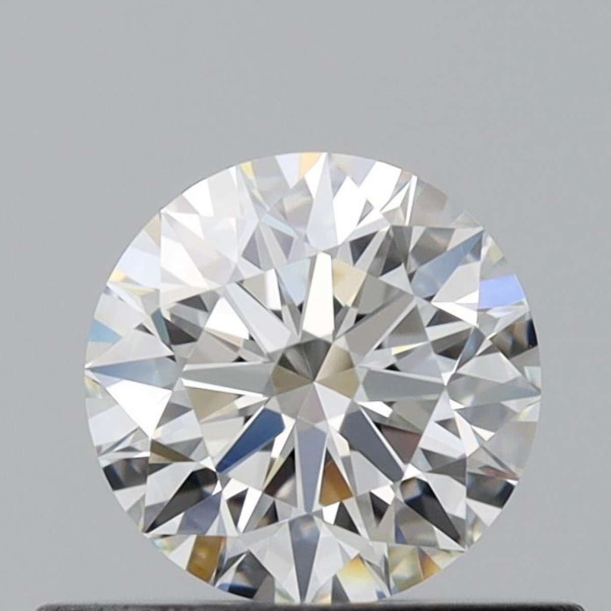 Diamante Certificato GIA Carati 0.45 Colore H Purezza VS2 EX EX EX Fluorescenza NON Brown No Green No Milky No EyeClean 100% Diamante Certificato GIA Carati 0.45 Colore H Purezza VS2 EX EX EX Fluorescenza NON Brown No Green No Milky No EyeClean 100%