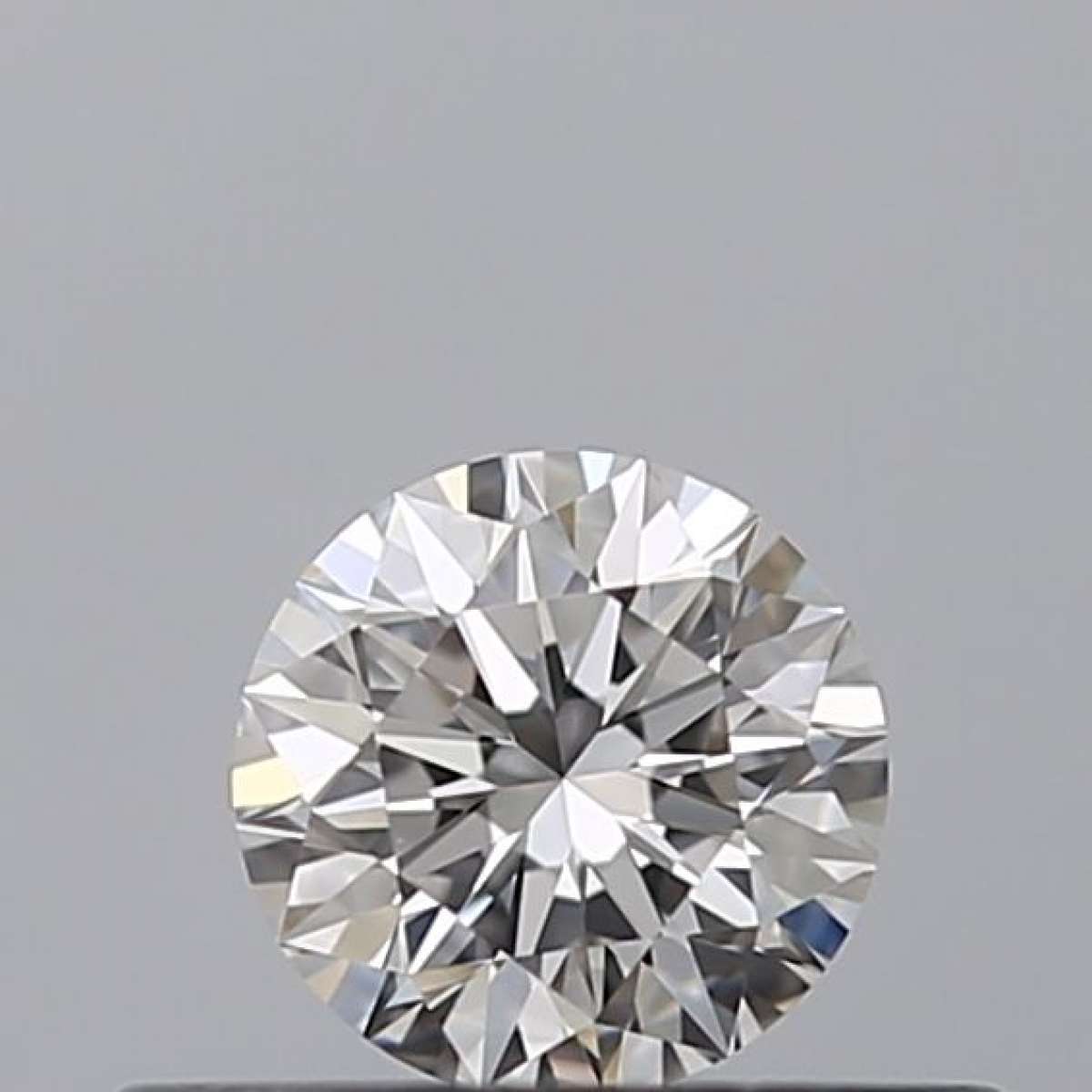 Diamante Certificato GIA Carati 0.23 Colore E Purezza VVS1 EX EX EX Fluorescenza NON Brown No Green No Milky No EyeClean 100% Diamante Certificato GIA Carati 0.23 Colore E Purezza VVS1 EX EX EX Fluorescenza NON Brown No Green No Milky No EyeClean 100%