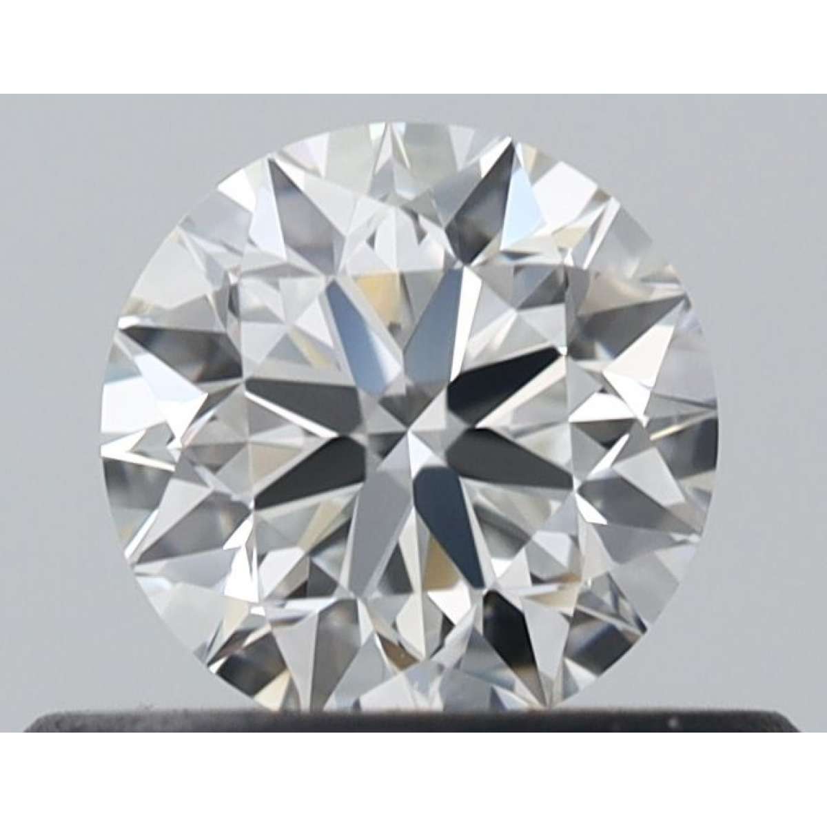 Certified Diamond IGI Carats 0.4 Color G Clarity VVS1  EX  EX  EX Fluorescence NON Brown No Milky No EyeClean 100%