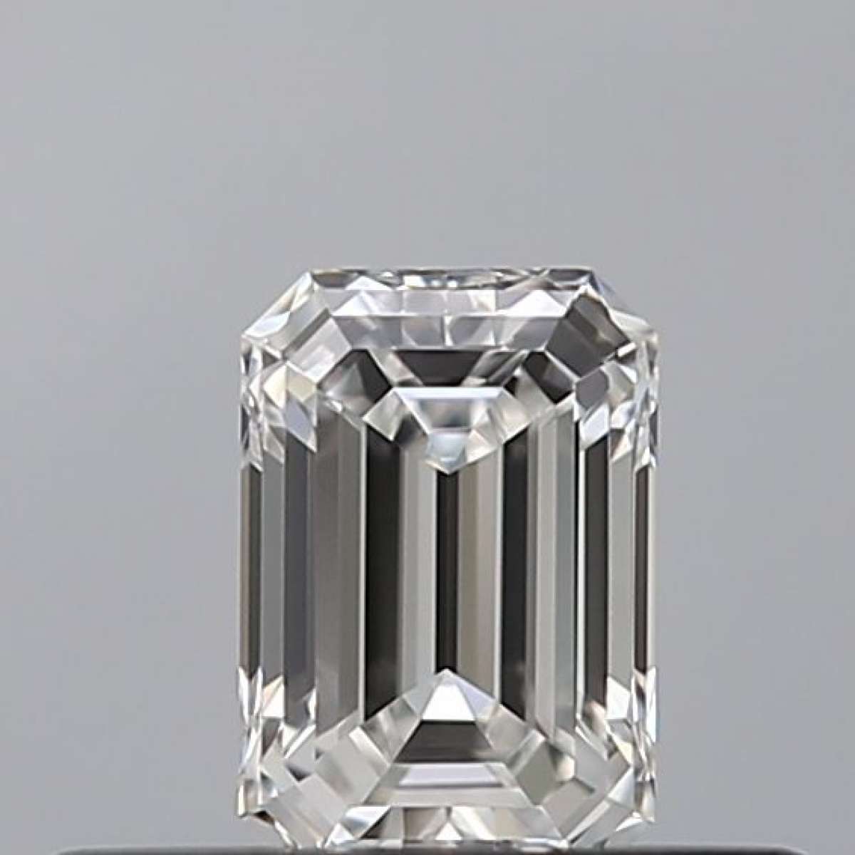 Diamante Certificato GIA Carati 0.3 Colore E Purezza VVS1 - EX VG Fluorescenza NON Brown No Green No Milky No EyeClean 100% Diamante Certificato GIA Carati 0.3 Colore E Purezza VVS1 - EX VG Fluorescenza NON Brown No Green No Milky No EyeClean 100%