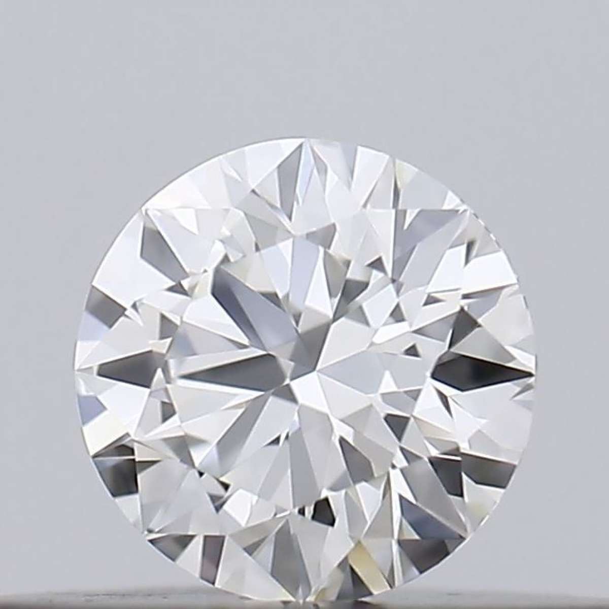 Diamante Certificato GIA Carati 0.18 Colore H Purezza VVS1 EX EX EX Fluorescenza NON Brown No Green No Milky No EyeClean 100% Diamante Certificato GIA Carati 0.18 Colore H Purezza VVS1 EX EX EX Fluorescenza NON Brown No Green No Milky No EyeClean 100%