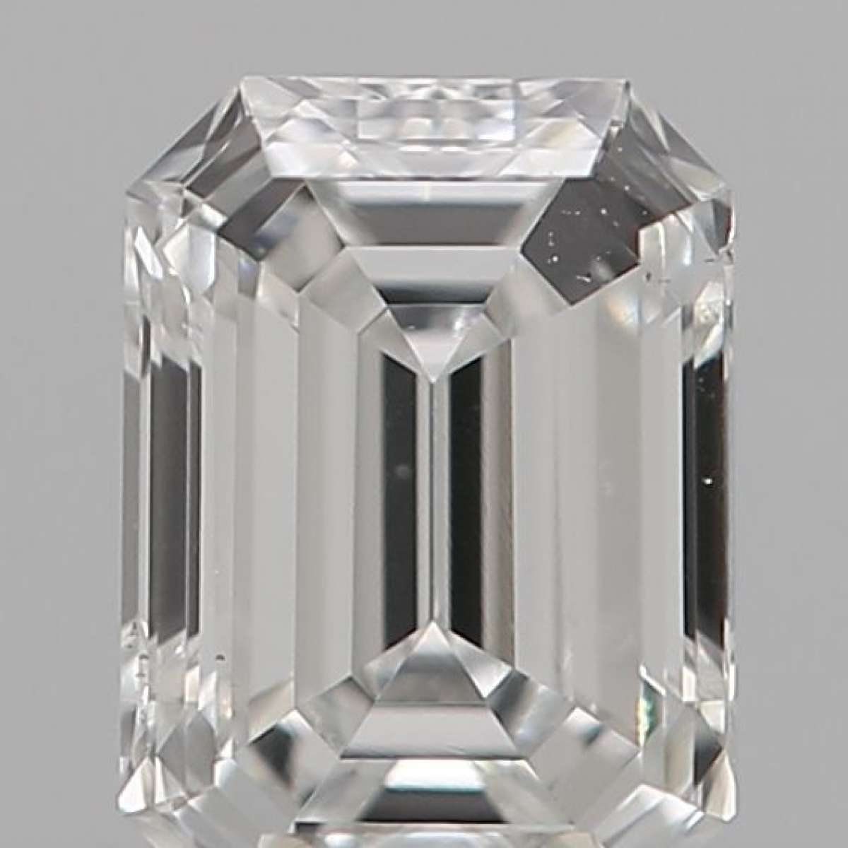 Certified Diamond IGI Carats 0.19 Color E Clarity VS2 - VG VG Fluorescence NON Brown No Green No Milky No EyeClean 100% Certified Diamond IGI Carats 0.19 Color E Clarity VS2 - VG VG Fluorescence NON Brown No Green No Milky No EyeClean 100%