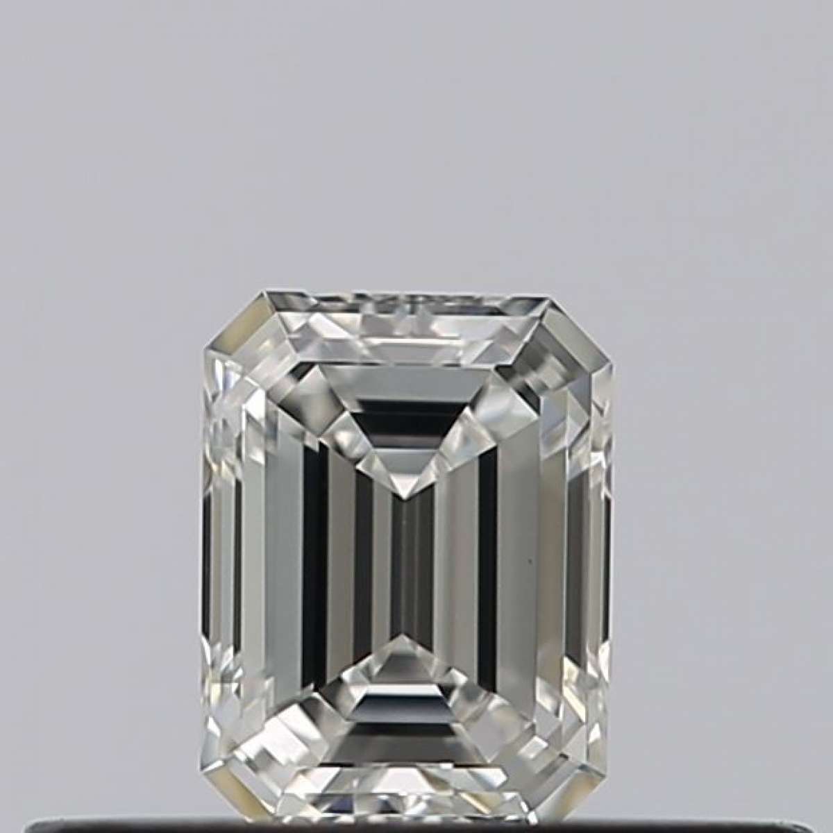 Diamante Certificato GIA Carati 0.23 Colore E Purezza VS1  -  EX  VG Fluorescenza FNT Brown No Green No Milky No EyeClean 100%