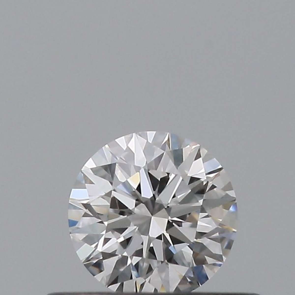 Diamante Certificato GIA Carati 0.3 Colore D Purezza VS1 EX EX VG Fluorescenza NON Brown No Green No Milky No EyeClean 100% Diamante Certificato GIA Carati 0.3 Colore D Purezza VS1 EX EX VG Fluorescenza NON Brown No Green No Milky No EyeClean 100%