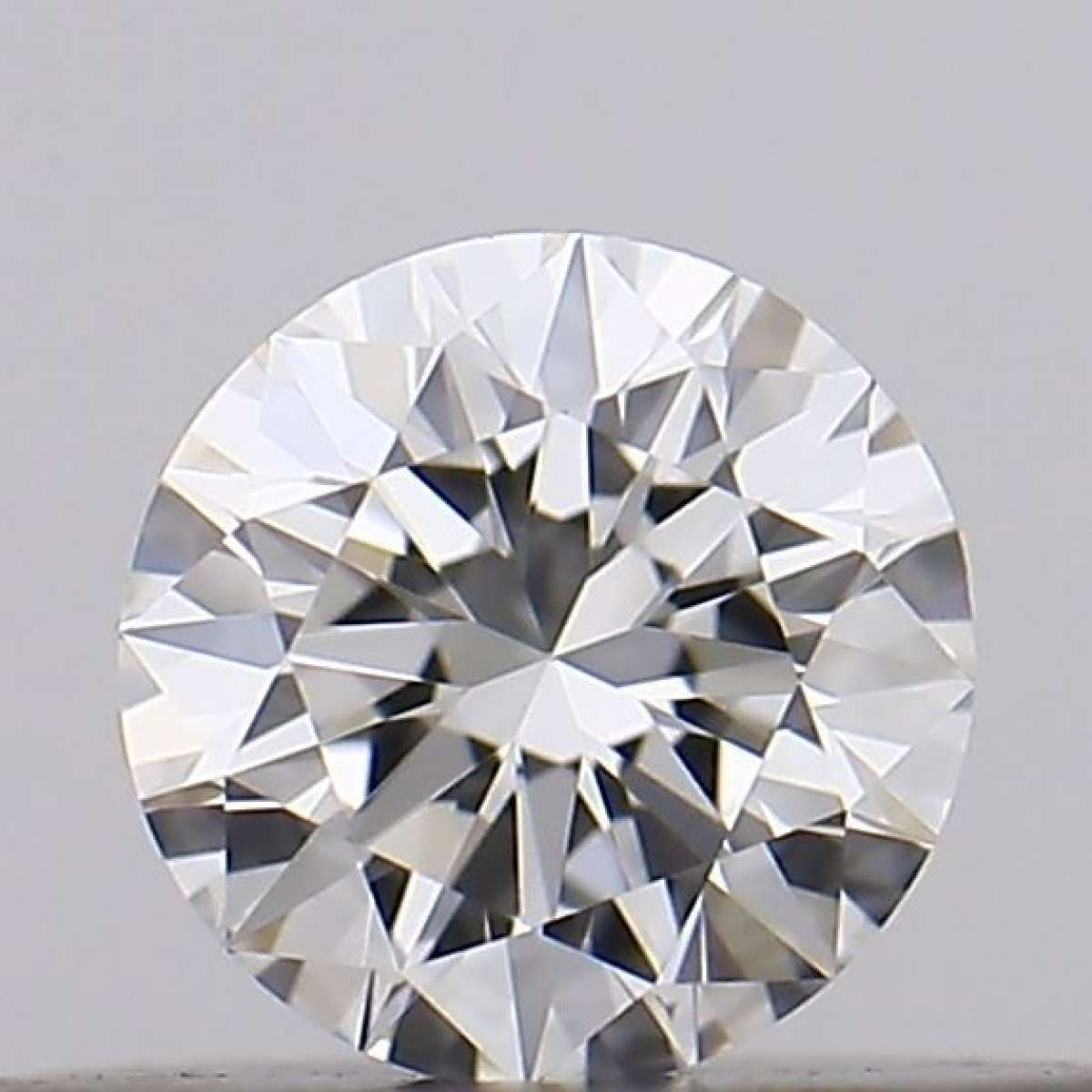 Certified Diamond GIA Carats 0.18 Color G Clarity VS1 EX EX EX Fluorescence NON Brown No Green No Milky No EyeClean 100% Certified Diamond GIA Carats 0.18 Color G Clarity VS1 EX EX EX Fluorescence NON Brown No Green No Milky No EyeClean 100%