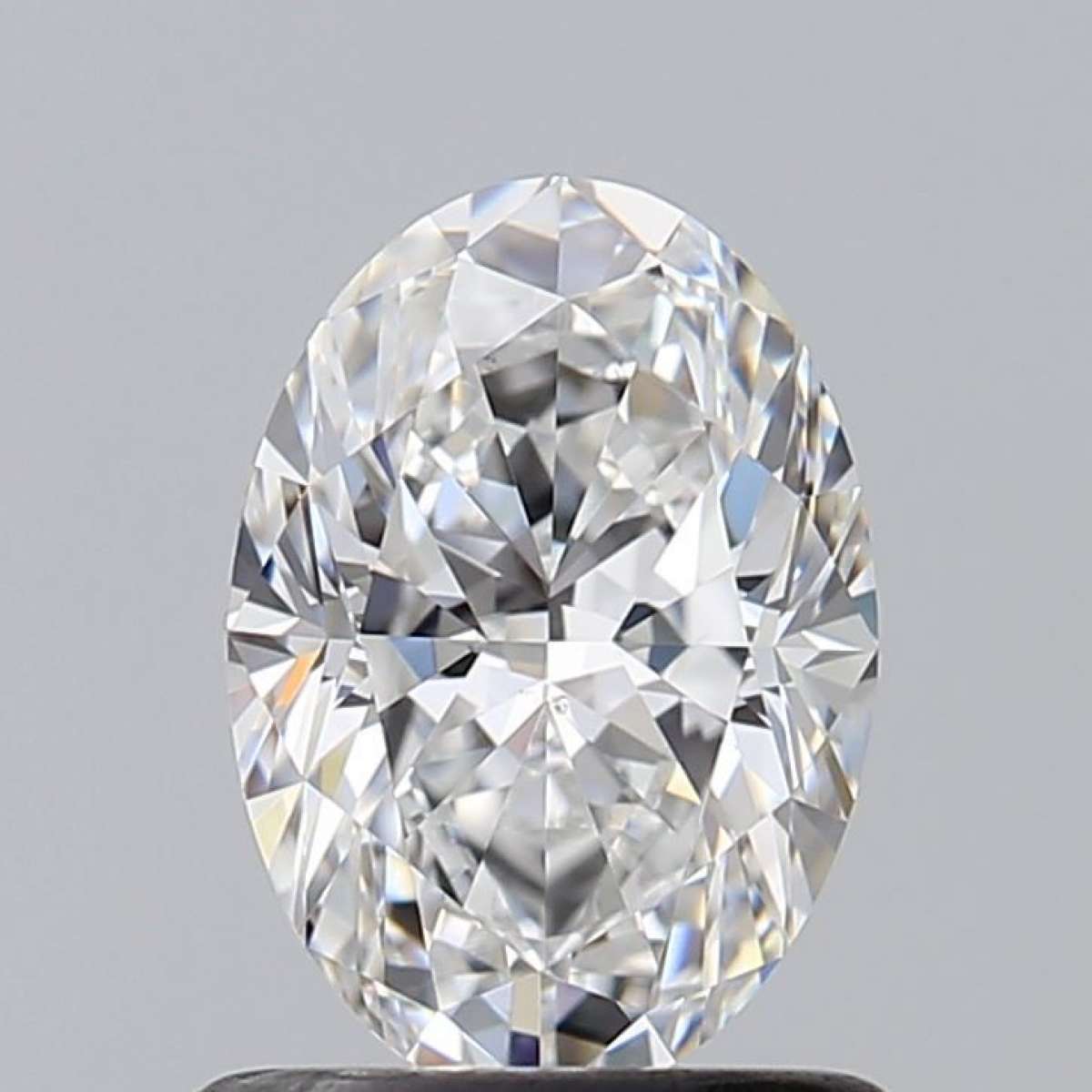 Certified Diamond GIA Carats 0.9 Color D Clarity VS2 - EX VG Fluorescence FNT Brown No Green No Milky No EyeClean 100% Certified Diamond GIA Carats 0.9 Color D Clarity VS2 - EX VG Fluorescence FNT Brown No Green No Milky No EyeClean 100%