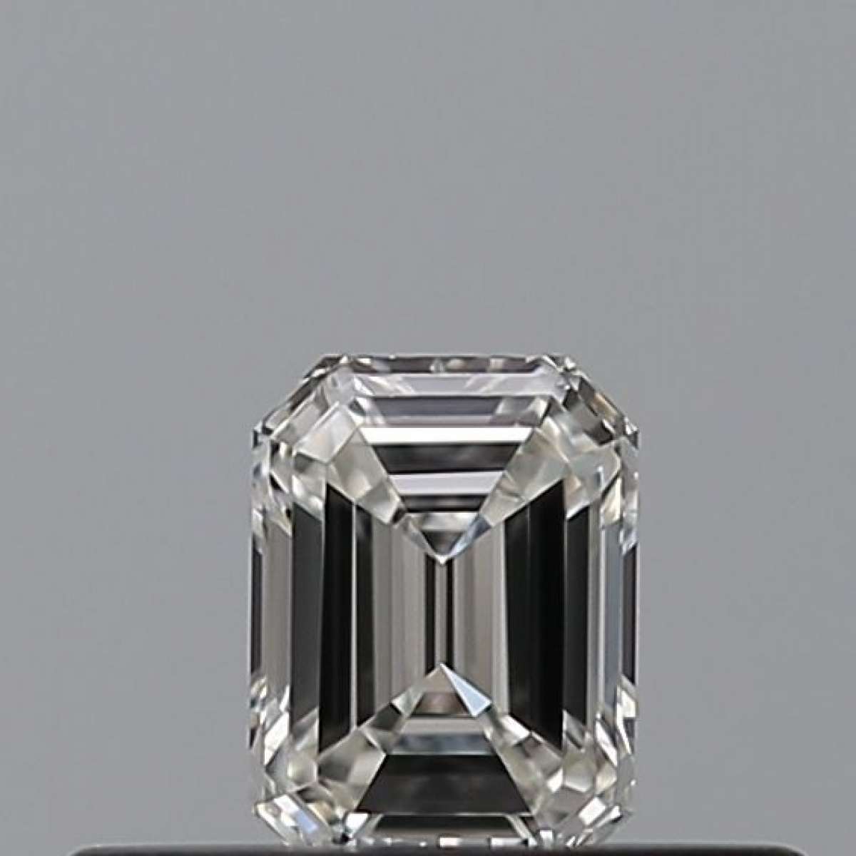 Certified Diamond GIA Carats 0.24 Color H Clarity VS1  -  VG  VG Fluorescence NON Brown No Green No Milky No EyeClean 100%