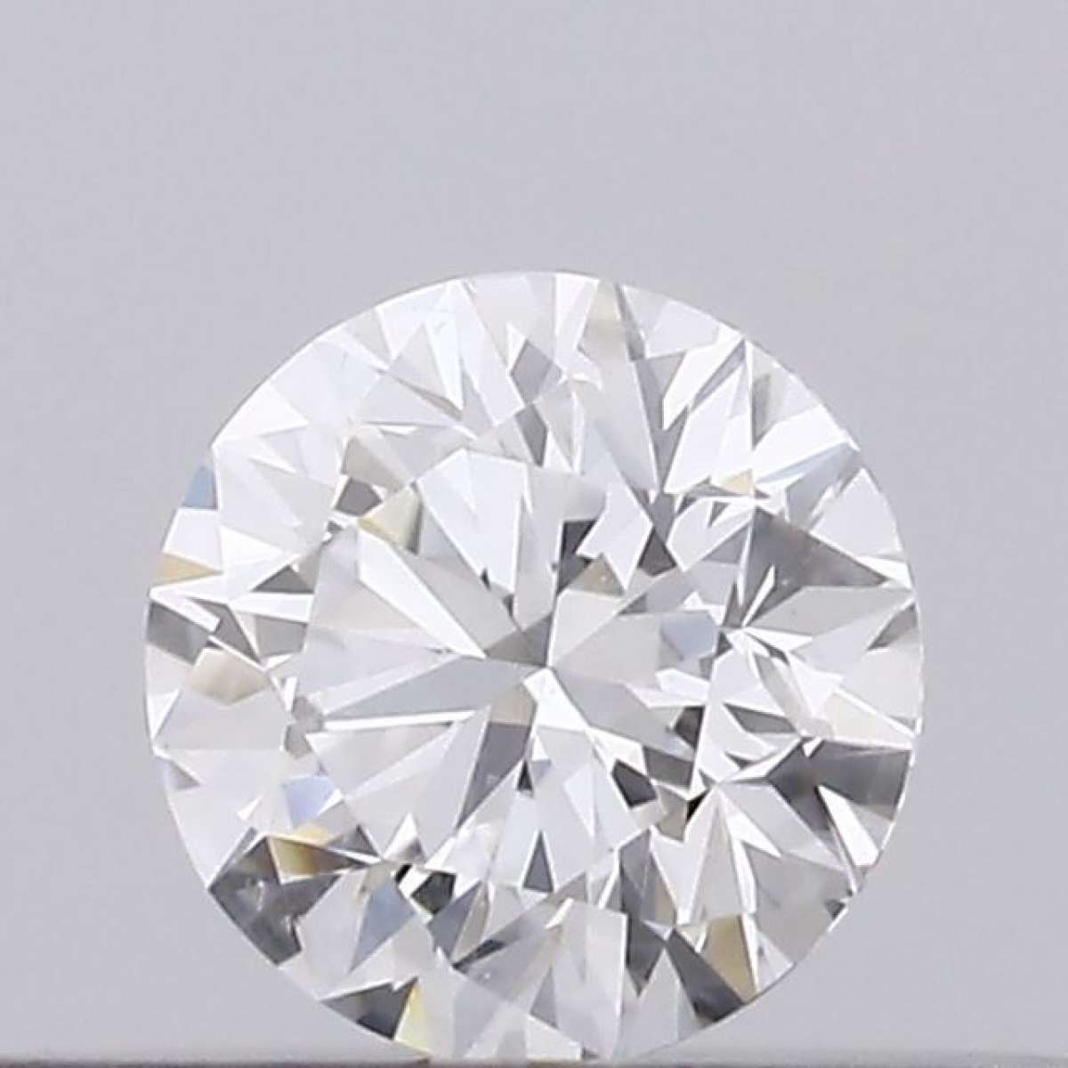 Diamante Certificato GIA Carati 0.18 Colore D Purezza SI2 EX EX EX Fluorescenza NON Brown No Green No Milky No EyeClean 100% Diamante Certificato GIA Carati 0.18 Colore D Purezza SI2 EX EX EX Fluorescenza NON Brown No Green No Milky No EyeClean 100%
