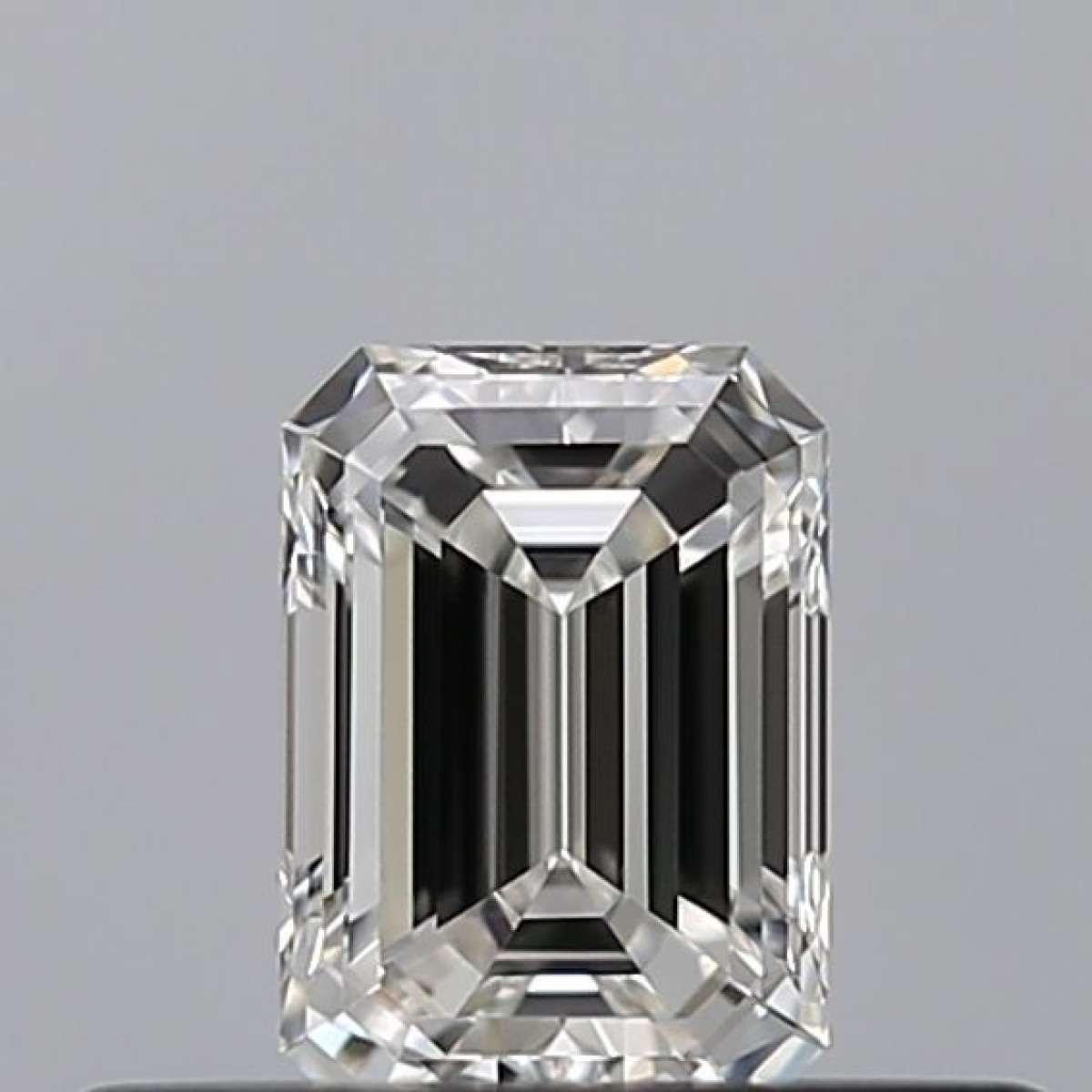 Diamante Certificato GIA Carati 0.31 Colore F Purezza VVS1  -  EX  VG Fluorescenza NON Brown No Milky No EyeClean 100%