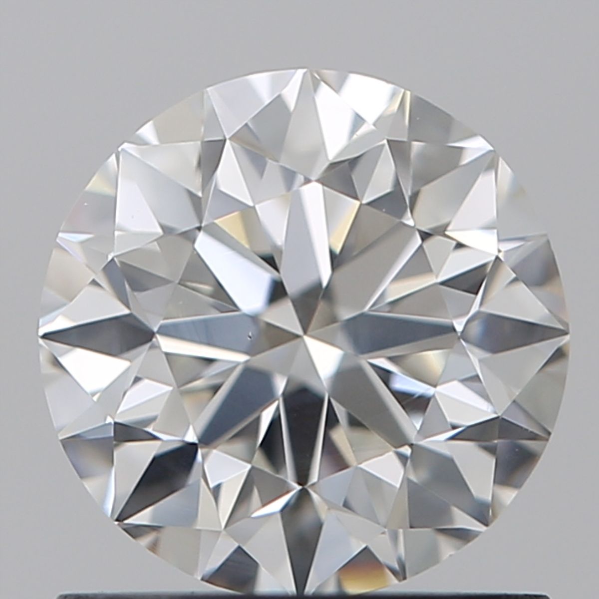 Certified Diamond IGI Carats 1.0 Color G Clarity VS2  EX  EX  EX Fluorescence NON Brown No Green No Milky No EyeClean 100%