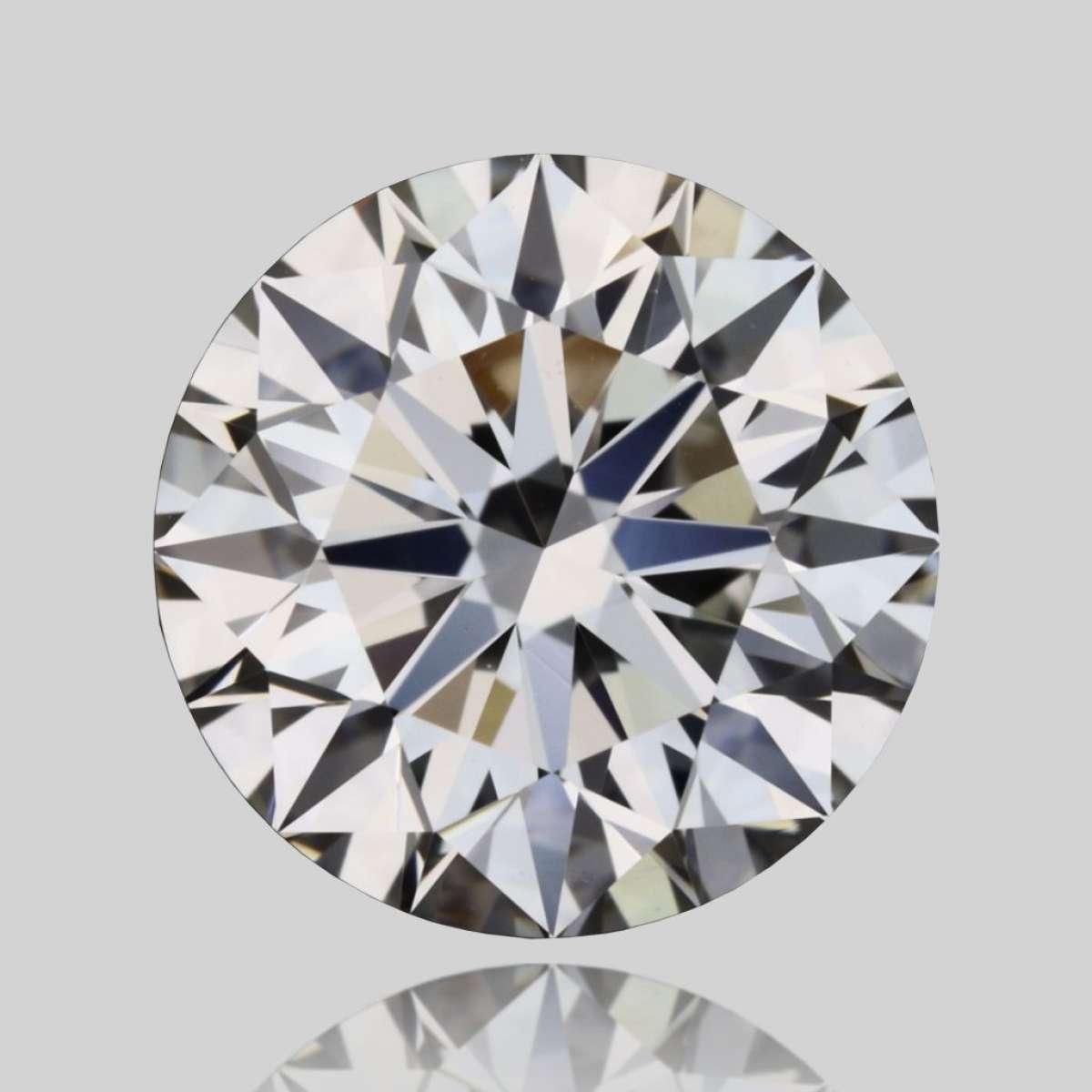 Certified Diamond GIA Carats 1.01 Color G Clarity VVS2 EX EX EX Fluorescence NON Brown No Green No Milky No EyeClean 100% Certified Diamond GIA Carats 1.01 Color G Clarity VVS2 EX EX EX Fluorescence NON Brown No Green No Milky No EyeClean 100%
