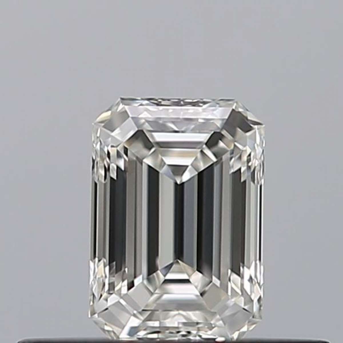 Certified Diamond GIA Carats 0.32 Color G Clarity VVS1 - EX VG Fluorescence NON Brown No Milky No EyeClean 100% Certified Diamond GIA Carats 0.32 Color G Clarity VVS1 - EX VG Fluorescence NON Brown No Milky No EyeClean 100%