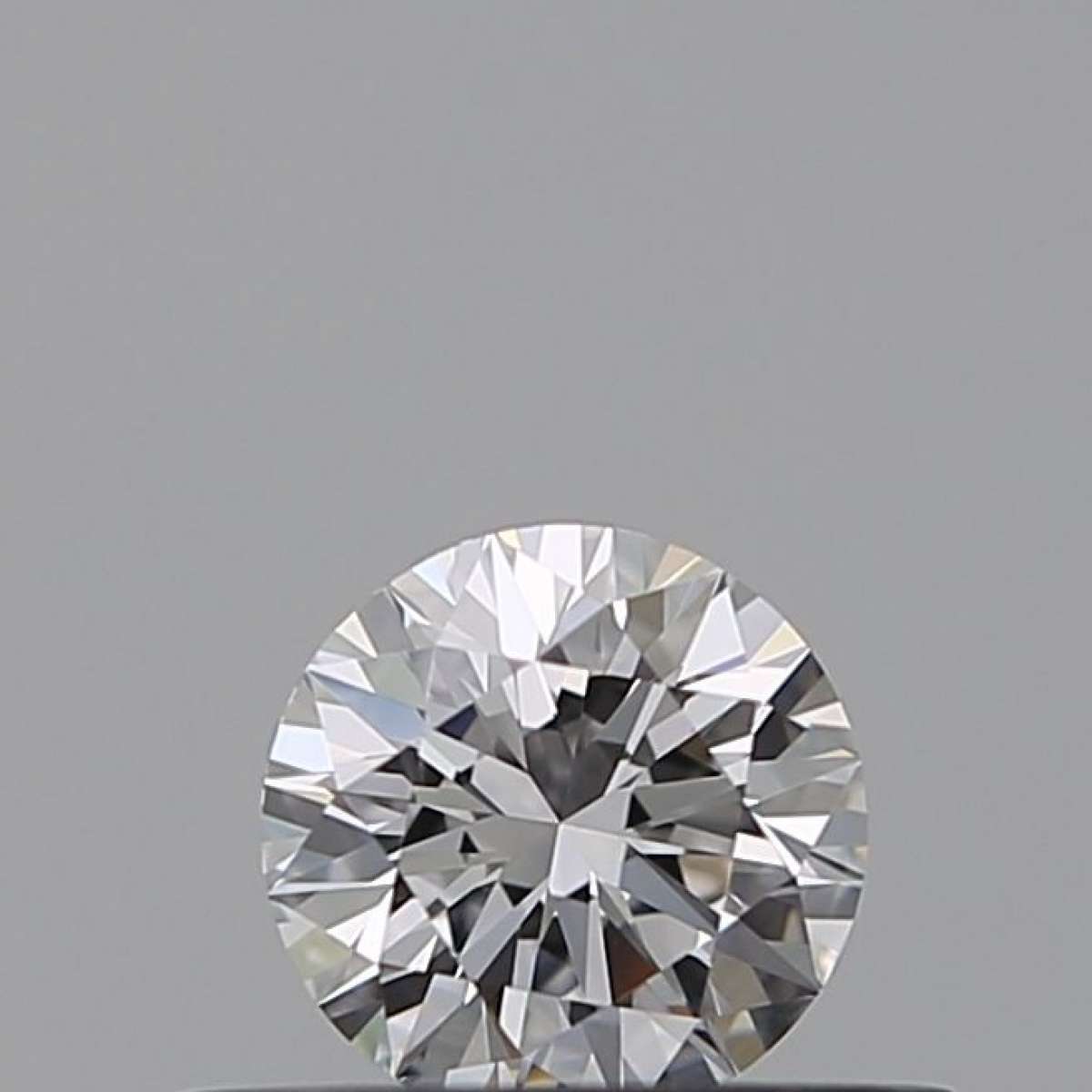 Diamante Certificato GIA Carati 0.28 Colore E Purezza VVS2 EX EX EX Fluorescenza NON Brown No Green No Milky No EyeClean 100% Diamante Certificato GIA Carati 0.28 Colore E Purezza VVS2 EX EX EX Fluorescenza NON Brown No Green No Milky No EyeClean 100%