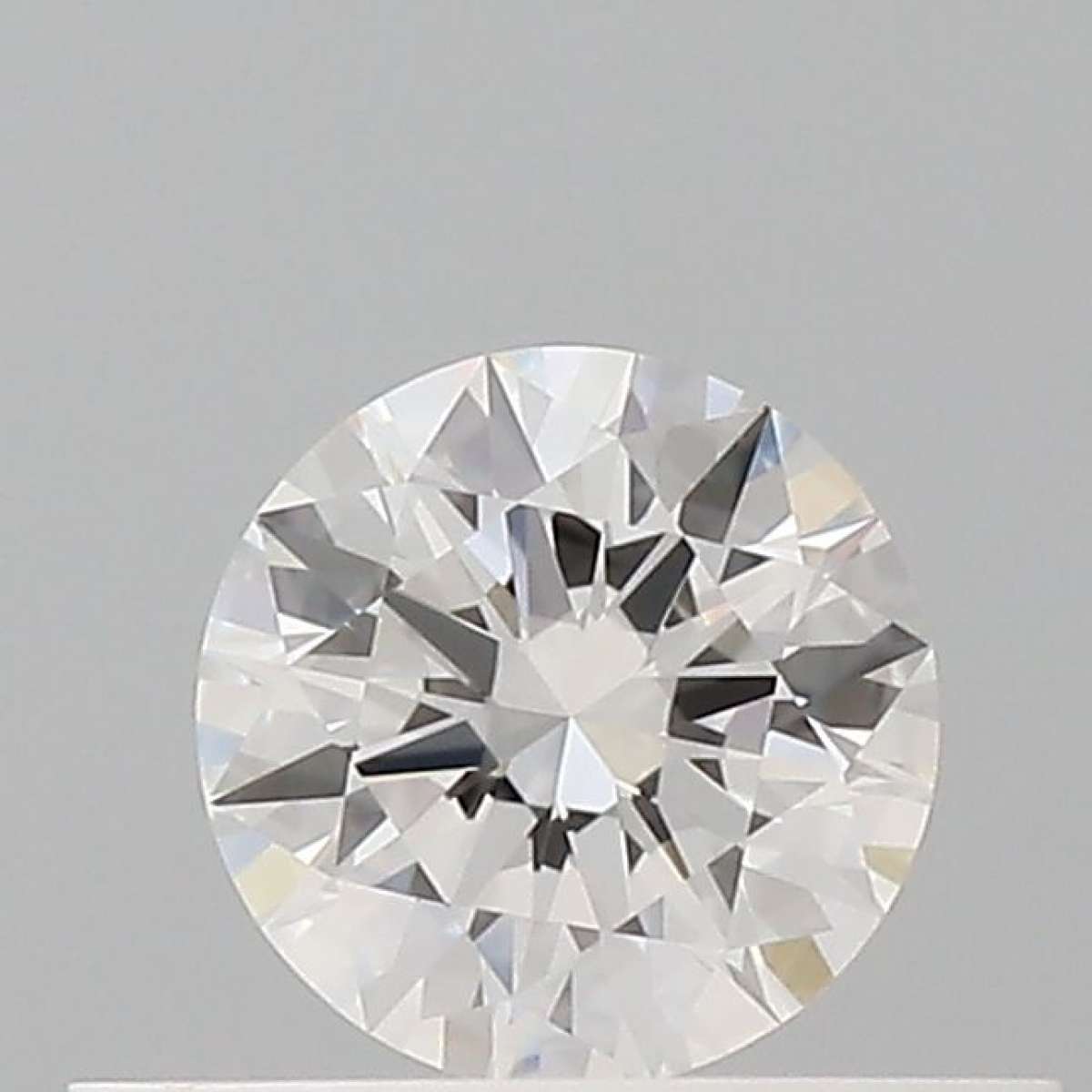 Diamante Certificato GIA Carati 0.33 Colore F Purezza VVS2 EX EX EX Fluorescenza FNT Brown No Green No Milky No EyeClean 100% Diamante Certificato GIA Carati 0.33 Colore F Purezza VVS2 EX EX EX Fluorescenza FNT Brown No Green No Milky No EyeClean 100%